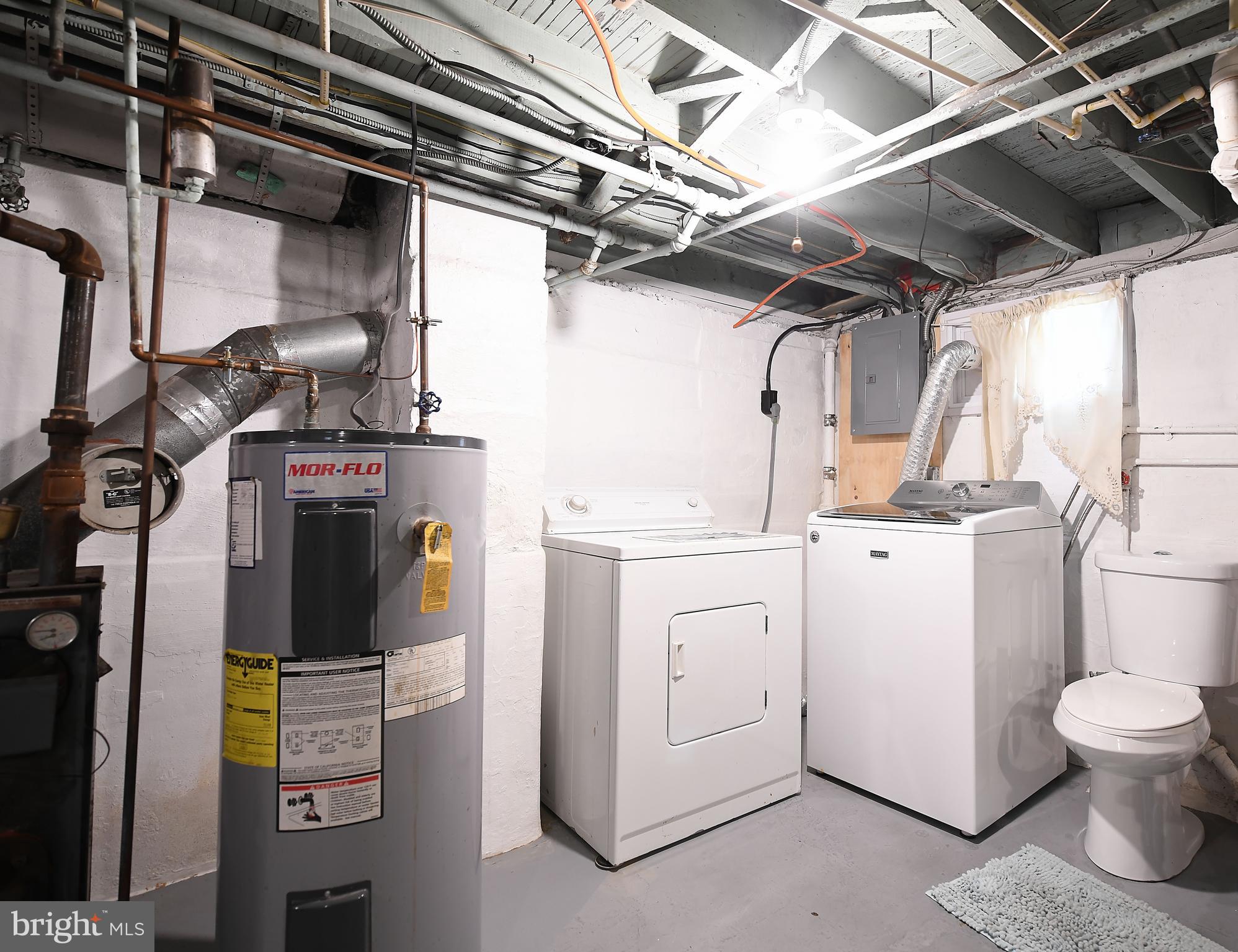 LODGE FOREST MANOR - Residential