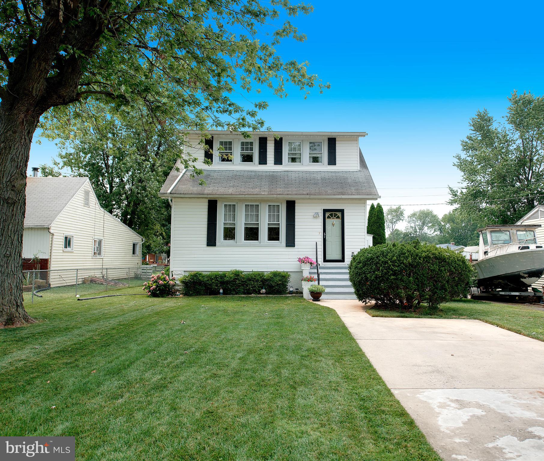 LODGE FOREST MANOR - Residential