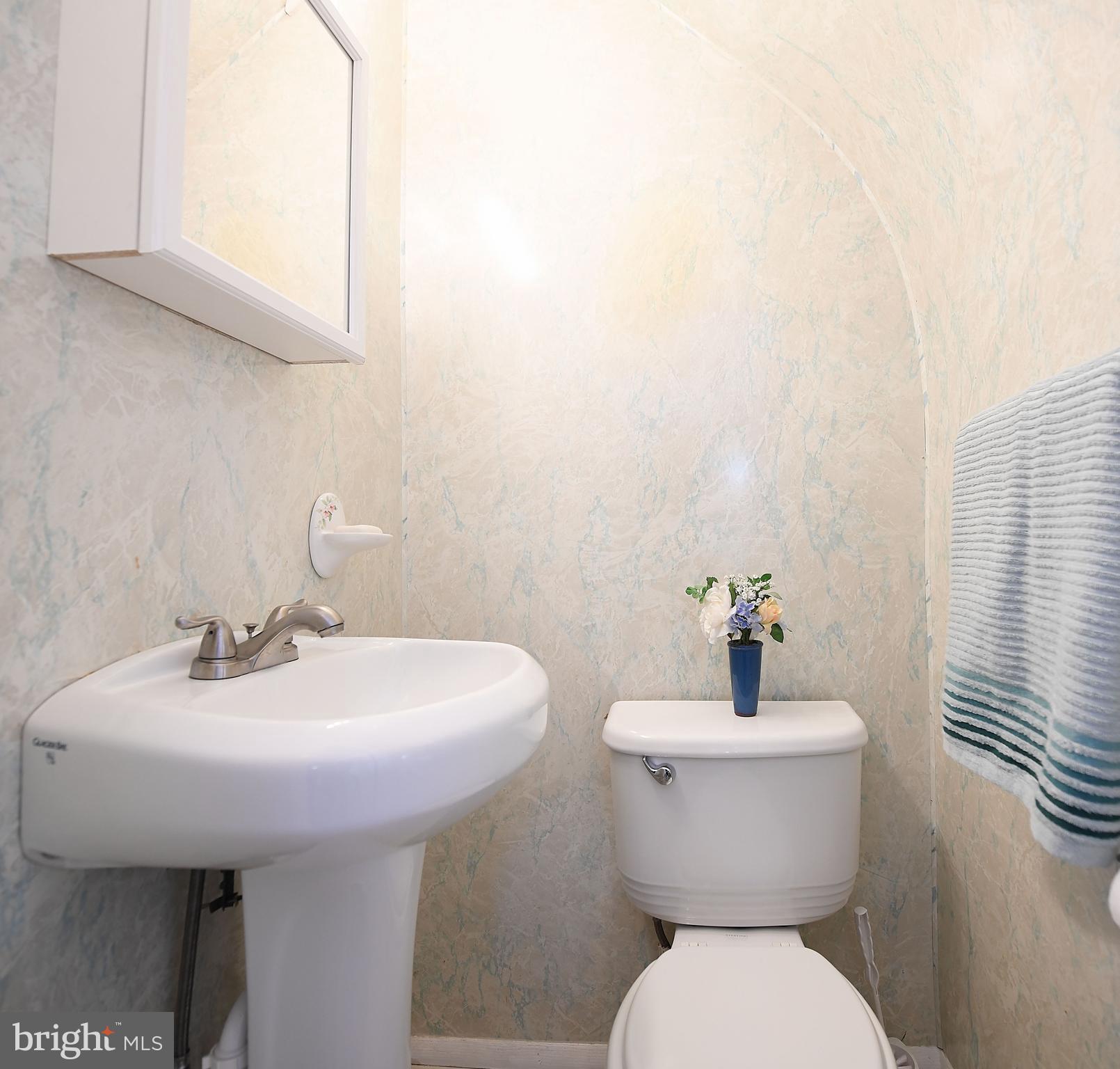 LODGE FOREST MANOR - Residential