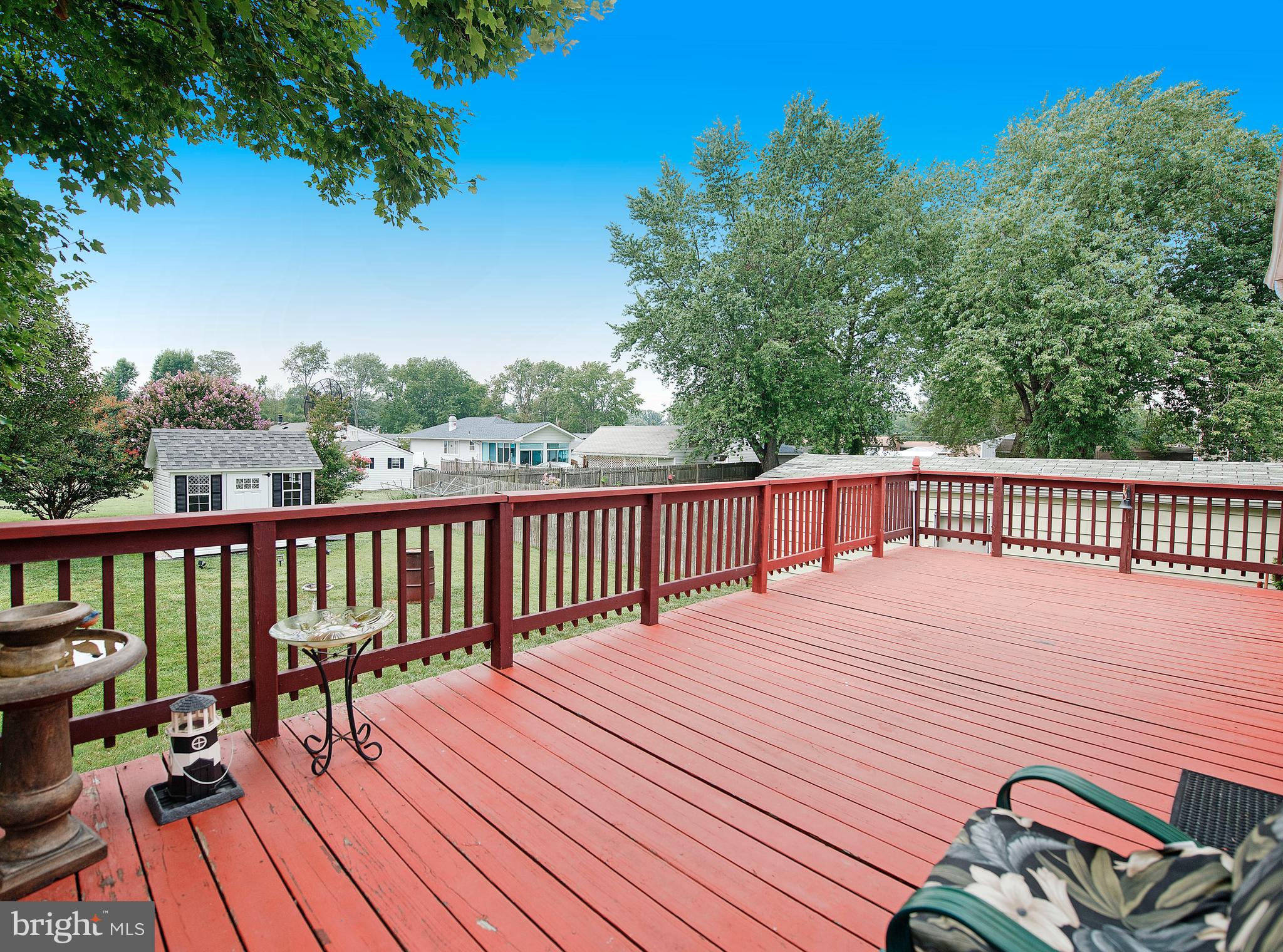 LODGE FOREST MANOR - Residential