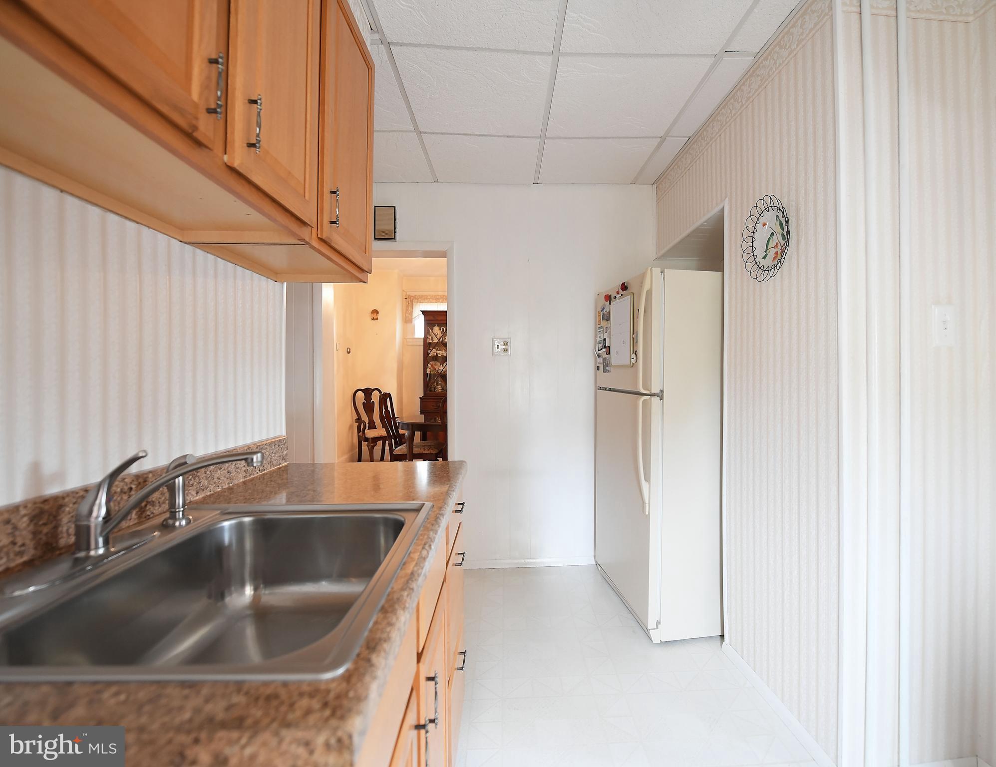 LODGE FOREST MANOR - Residential