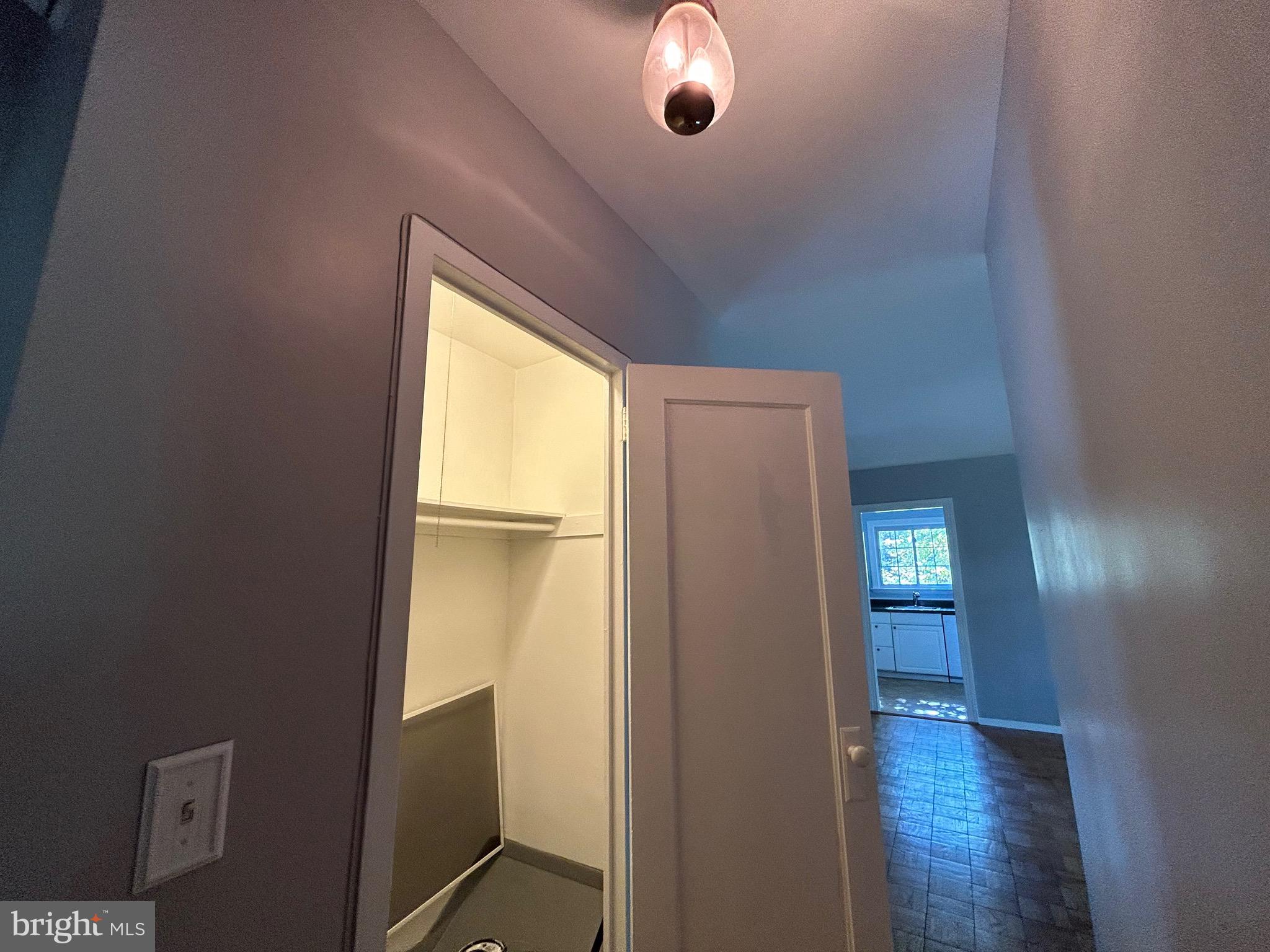 PARK  FAIRFAX - Residential Lease