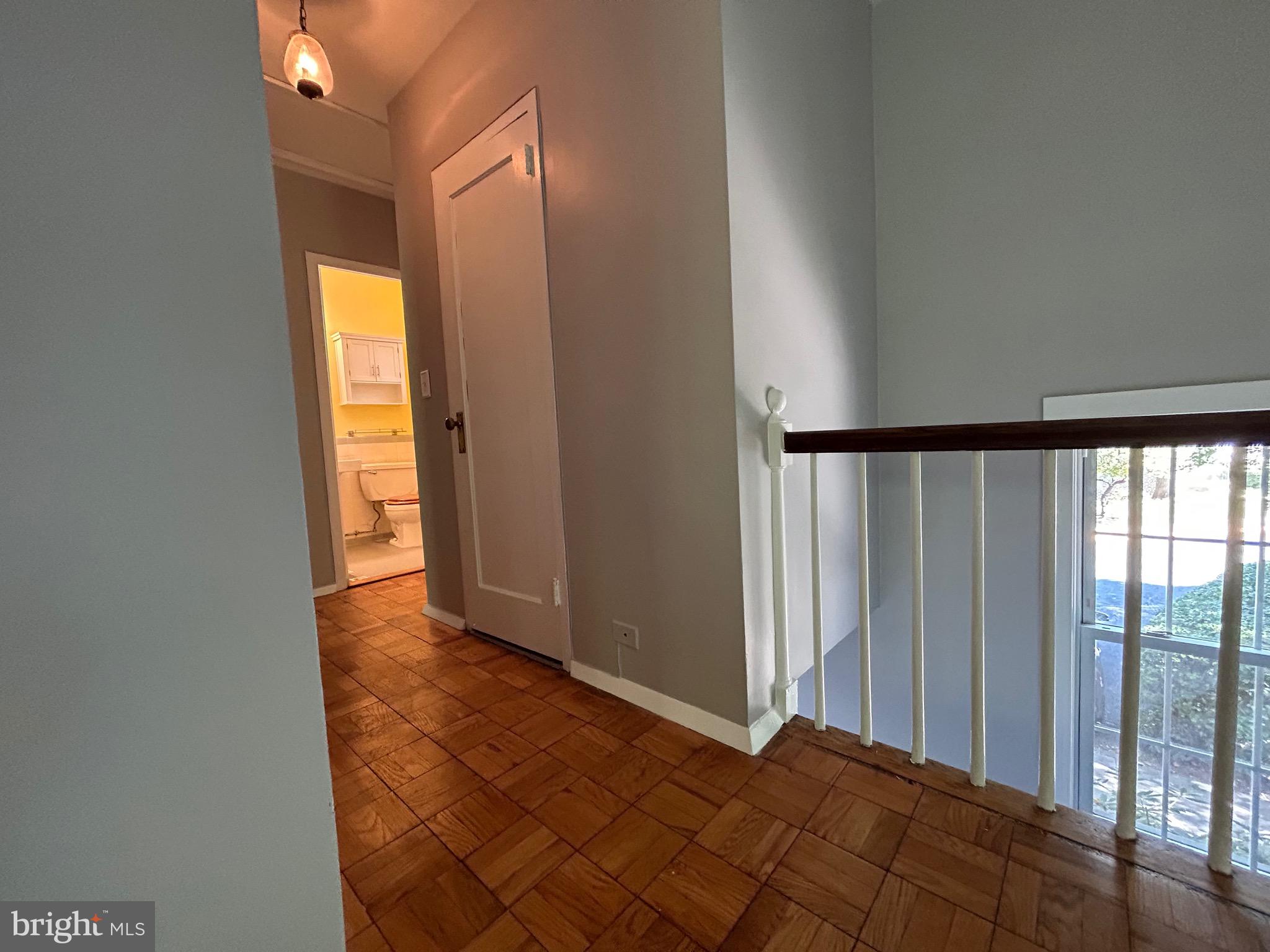 PARK  FAIRFAX - Residential Lease