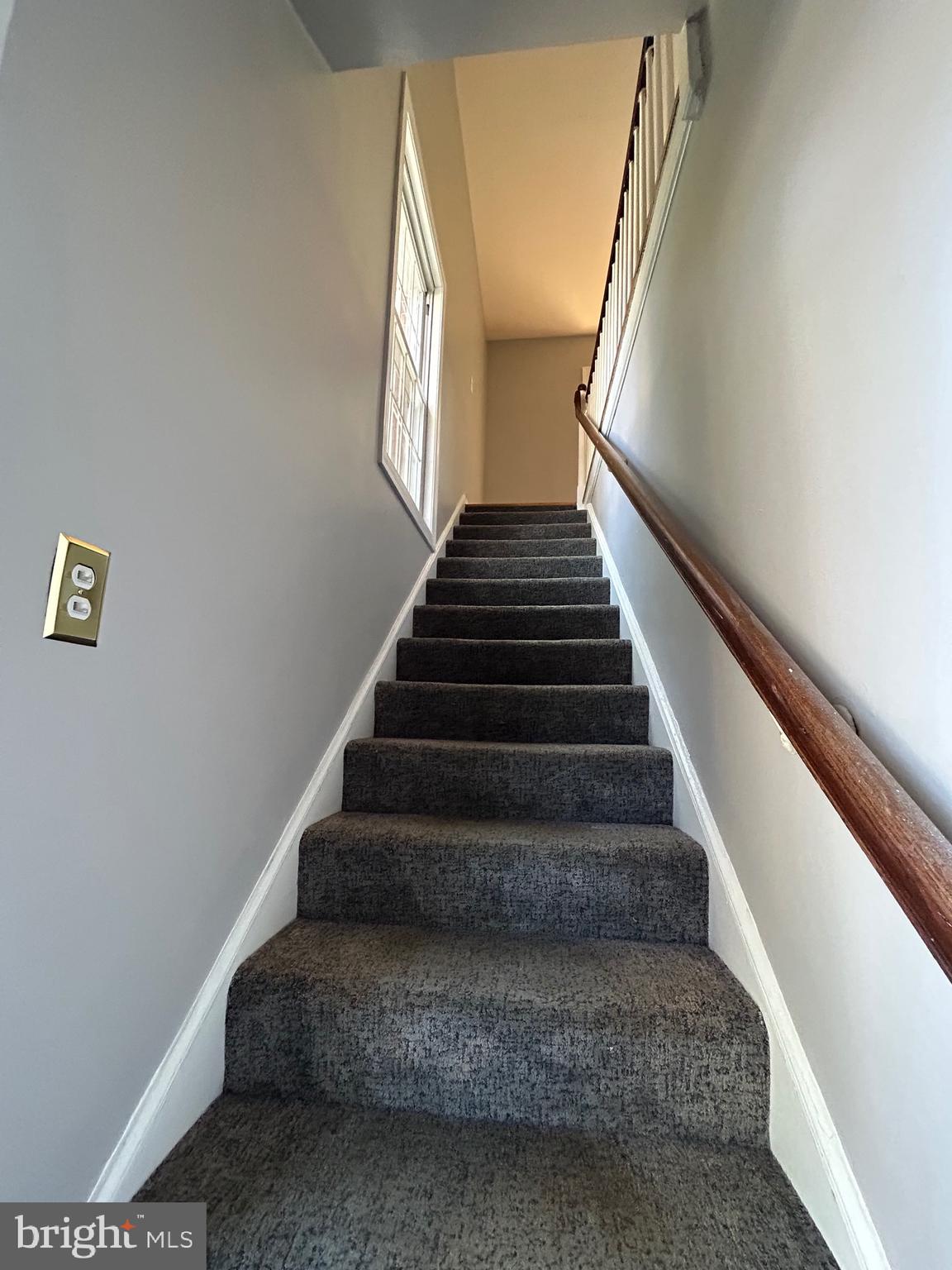 PARK  FAIRFAX - Residential Lease