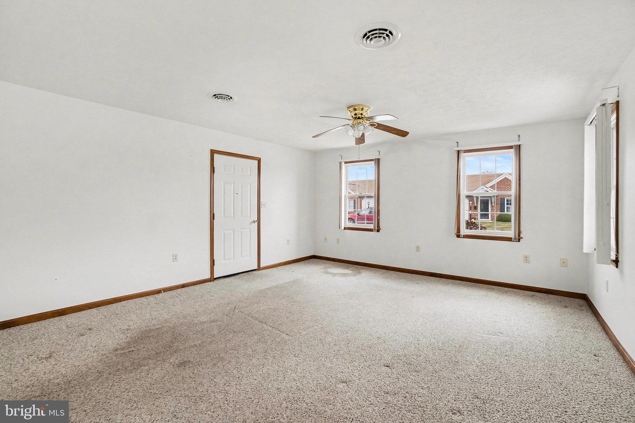 SHIPPENSBURG - Residential