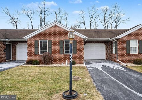 722 FIRESIDE DRIVE SHIPPENSBURG PA 17257