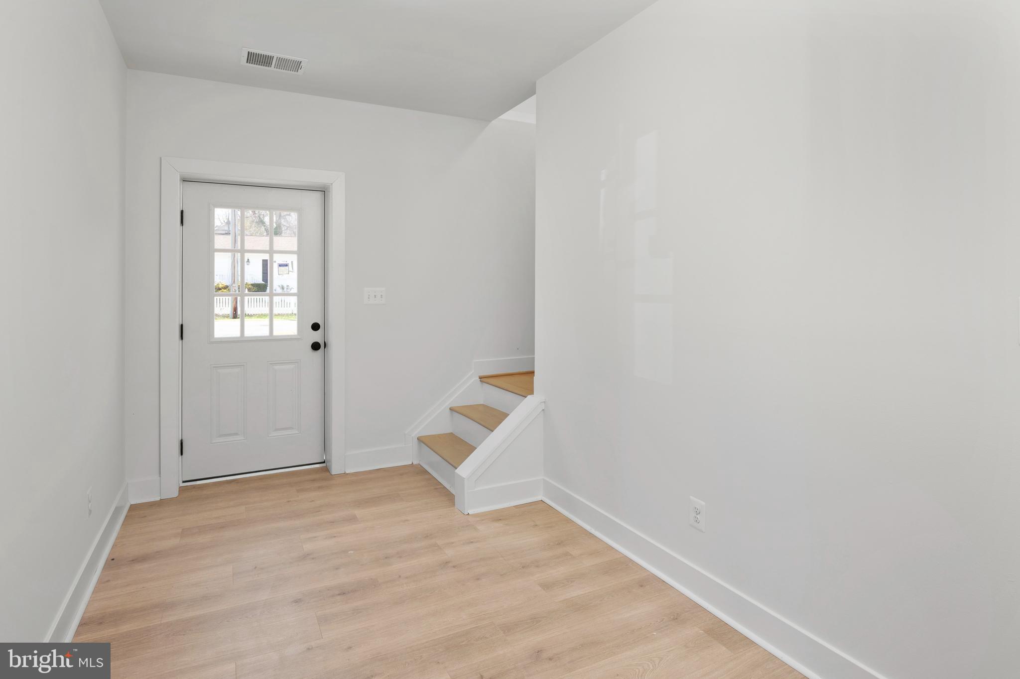 SELBY ON THE BAY - Residential