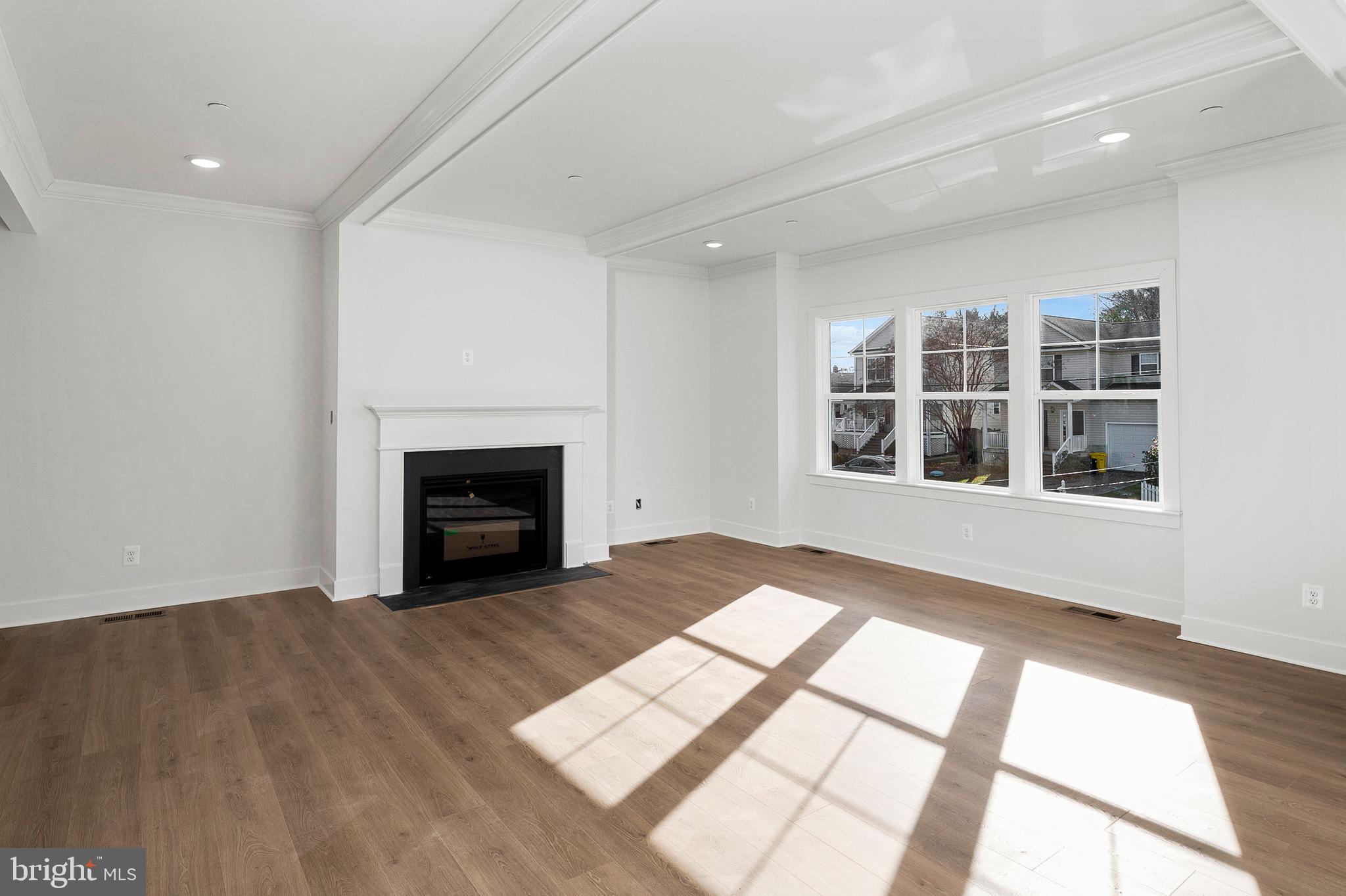 SELBY ON THE BAY - Residential