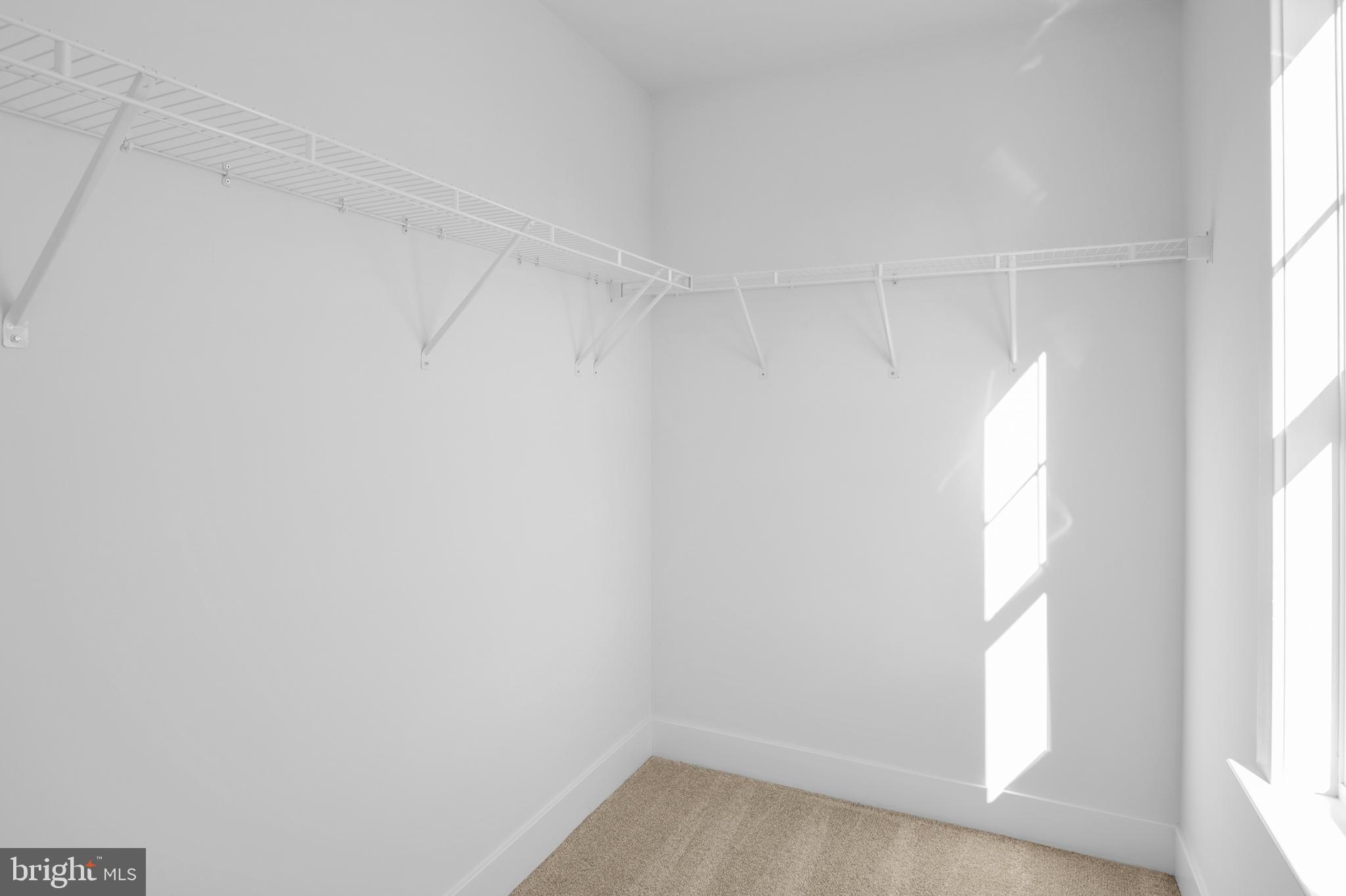 SELBY ON THE BAY - Residential