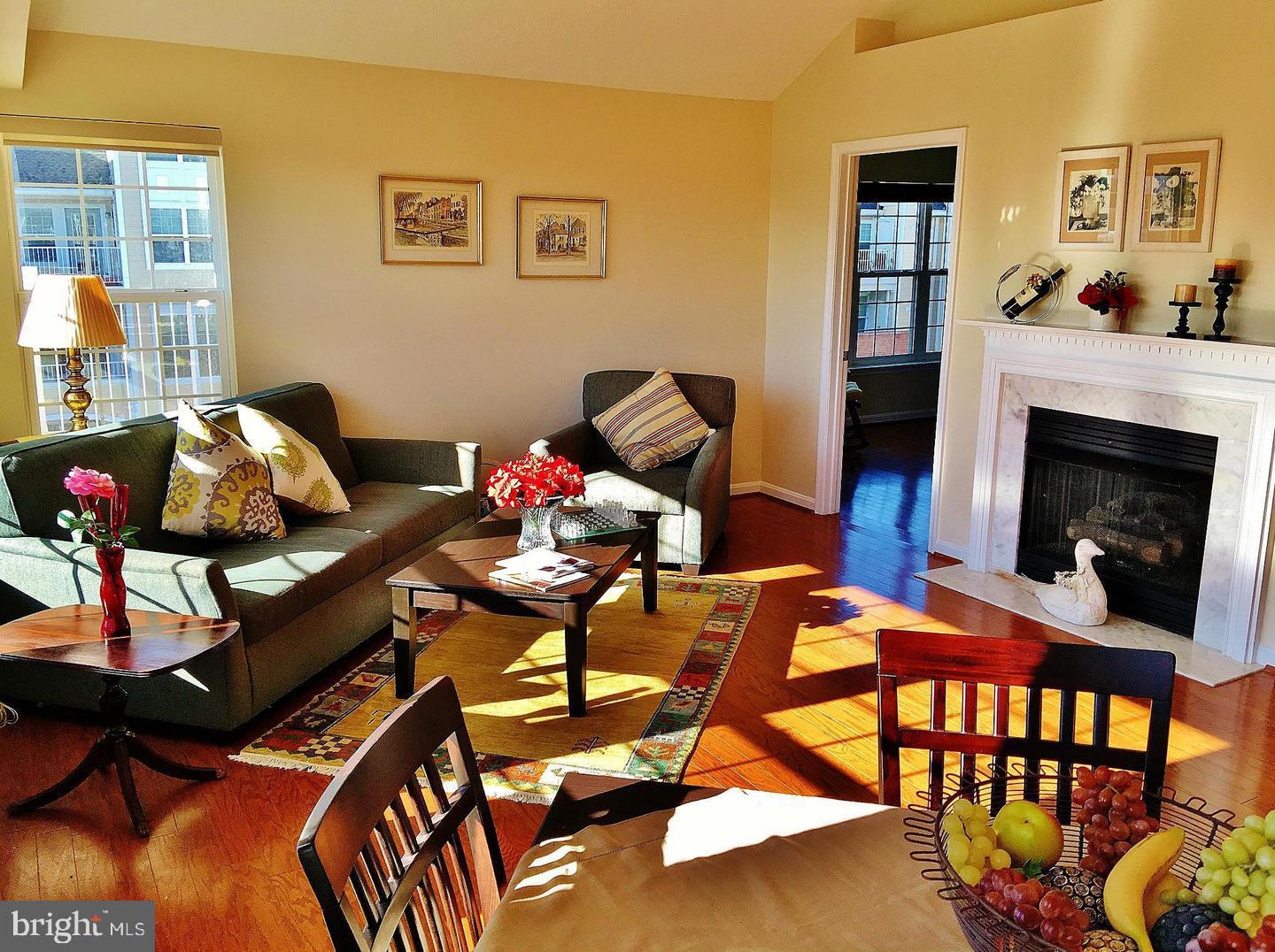 2711 BELLFOREST COURT 404