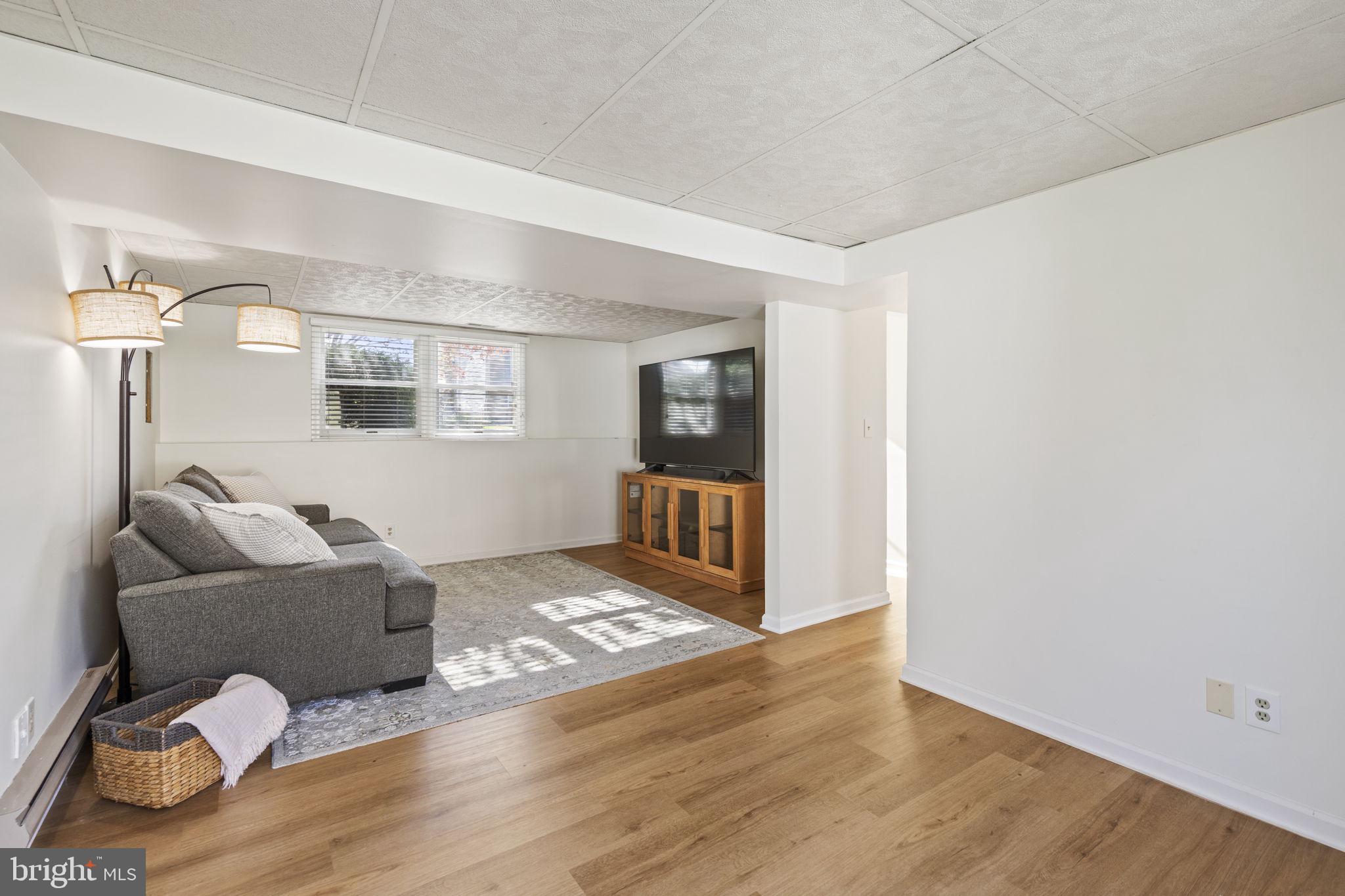 SATYR WOODS - Residential