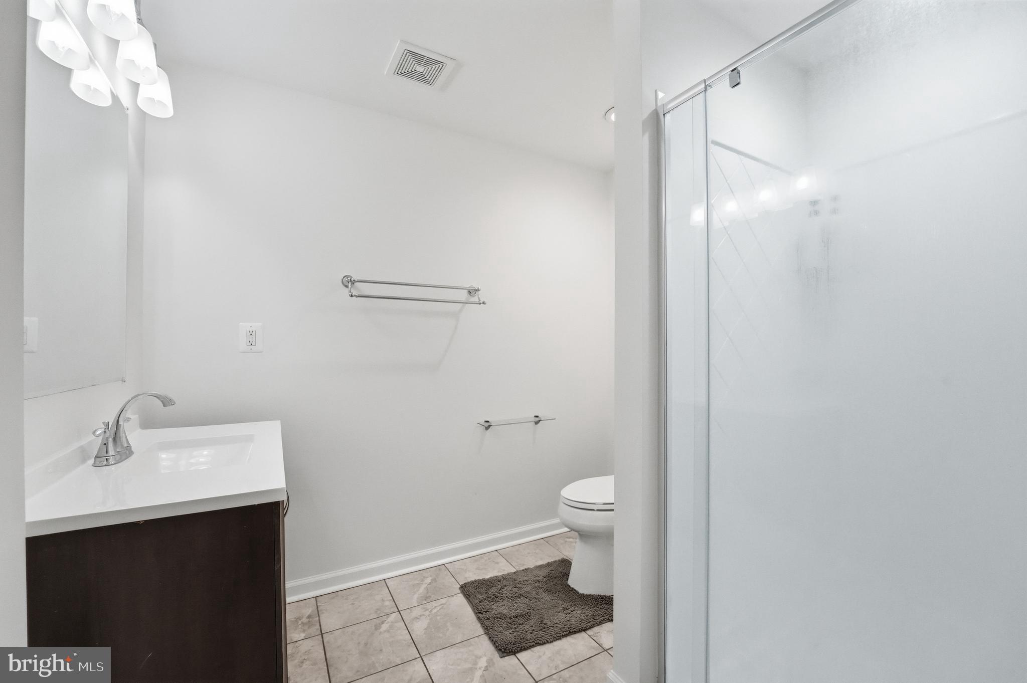 IVYGLEN - Residential