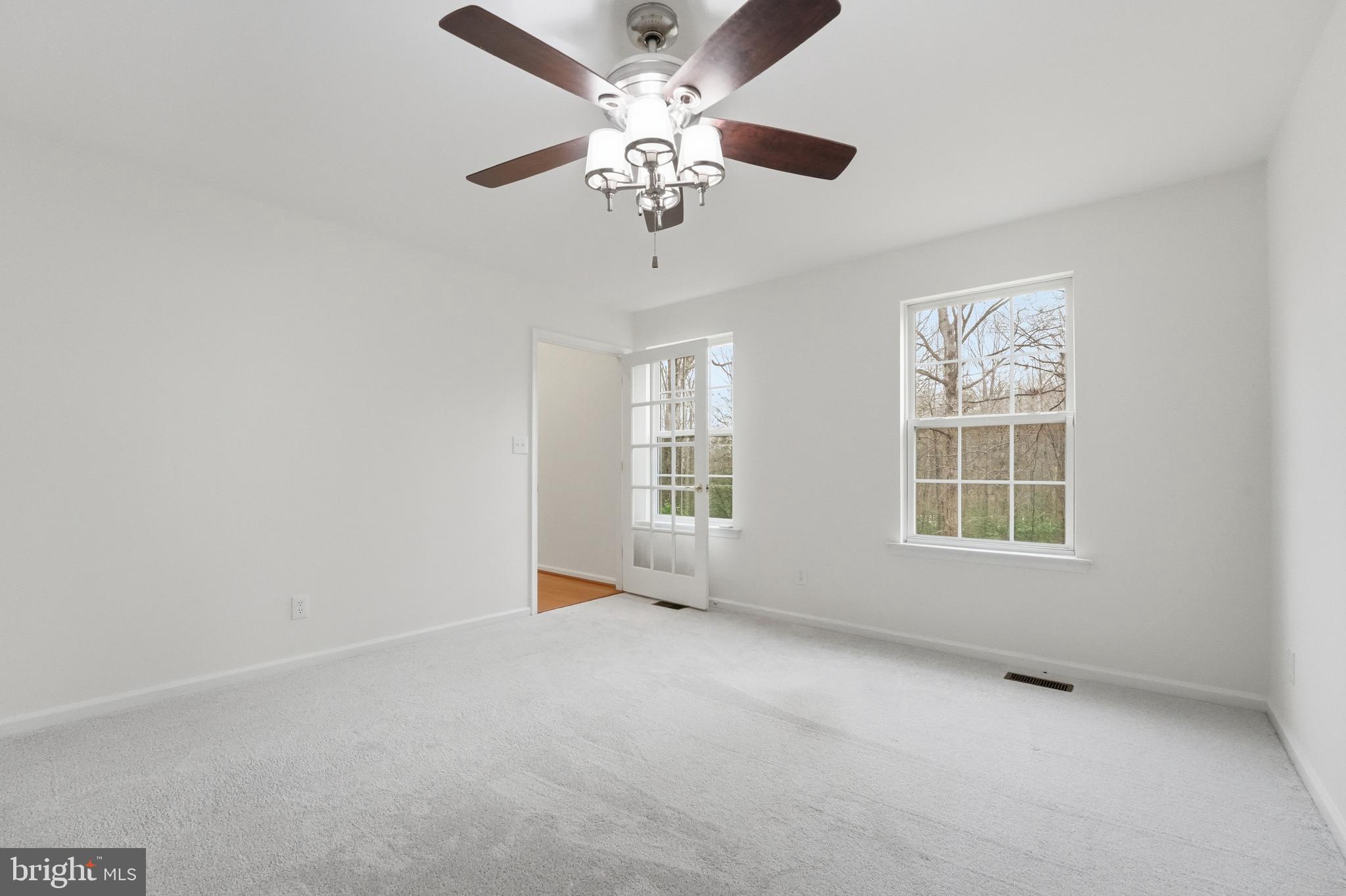 IVYGLEN - Residential