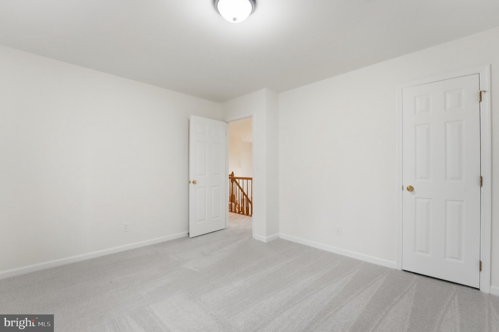 IVYGLEN - Residential