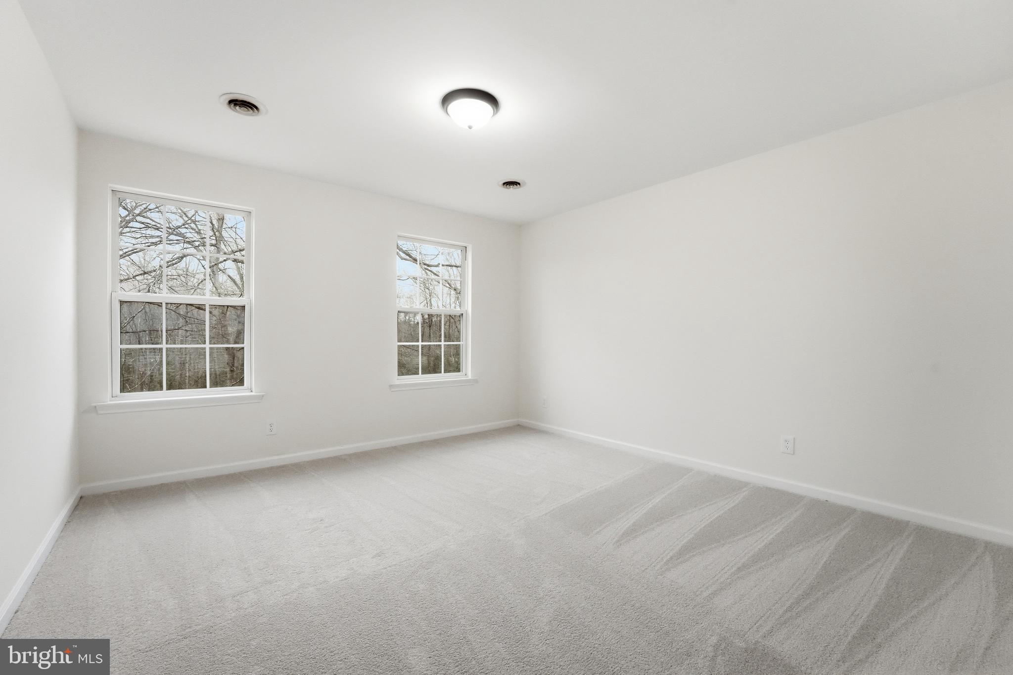 IVYGLEN - Residential