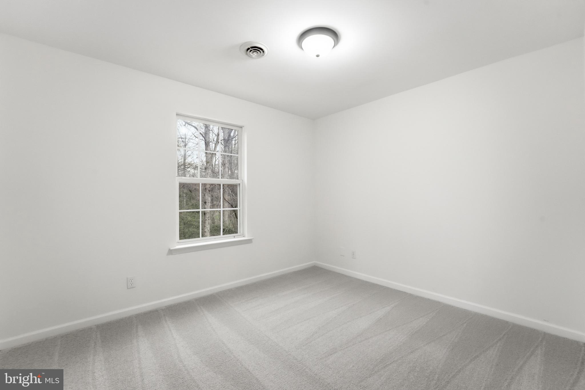 IVYGLEN - Residential