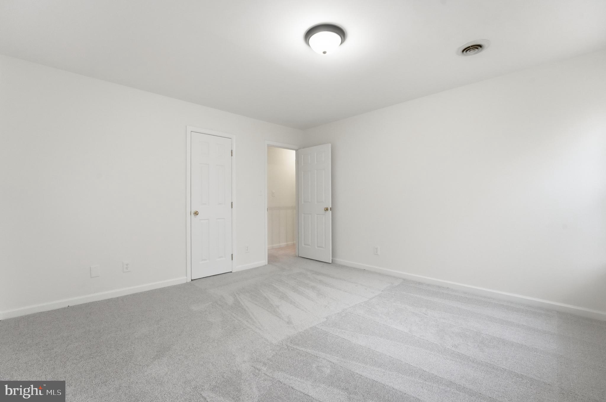 IVYGLEN - Residential