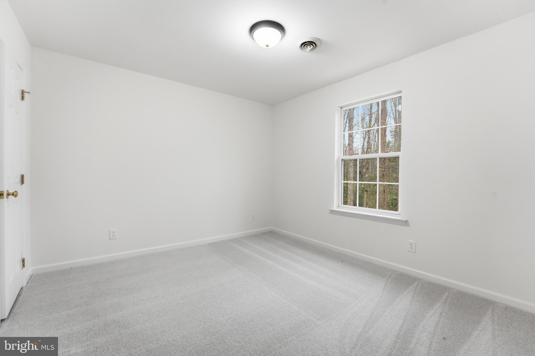 IVYGLEN - Residential