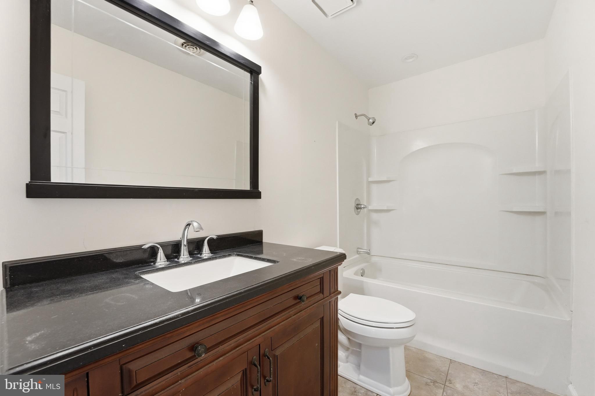 IVYGLEN - Residential