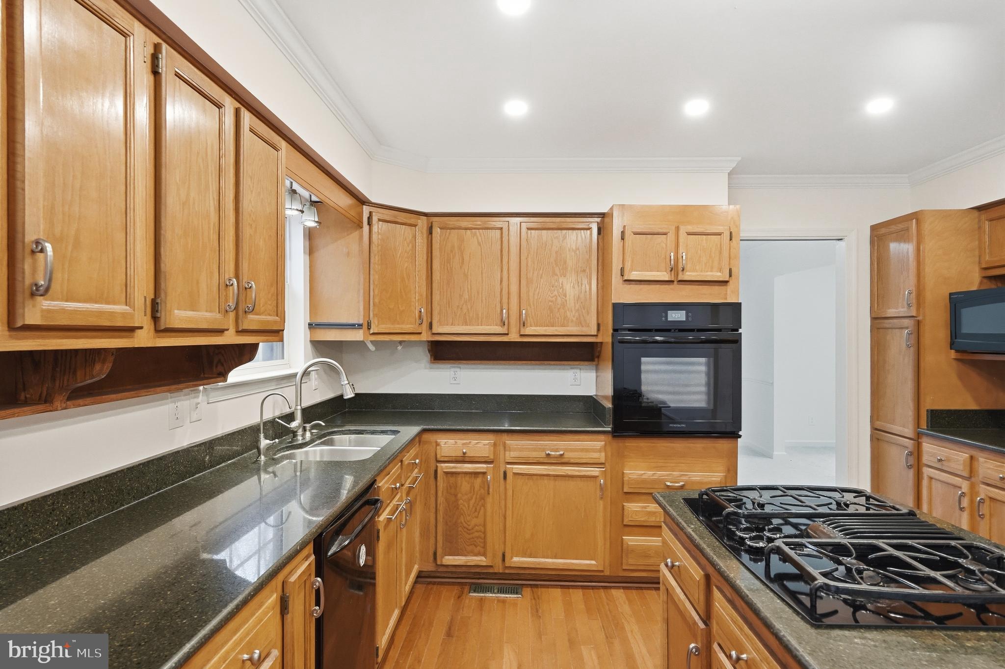 IVYGLEN - Residential