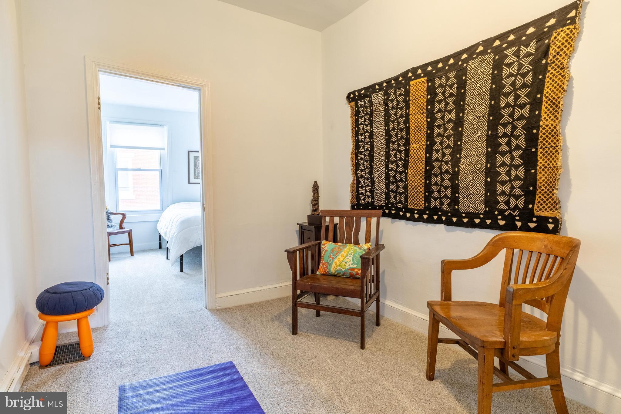 POINT BREEZE - Residential