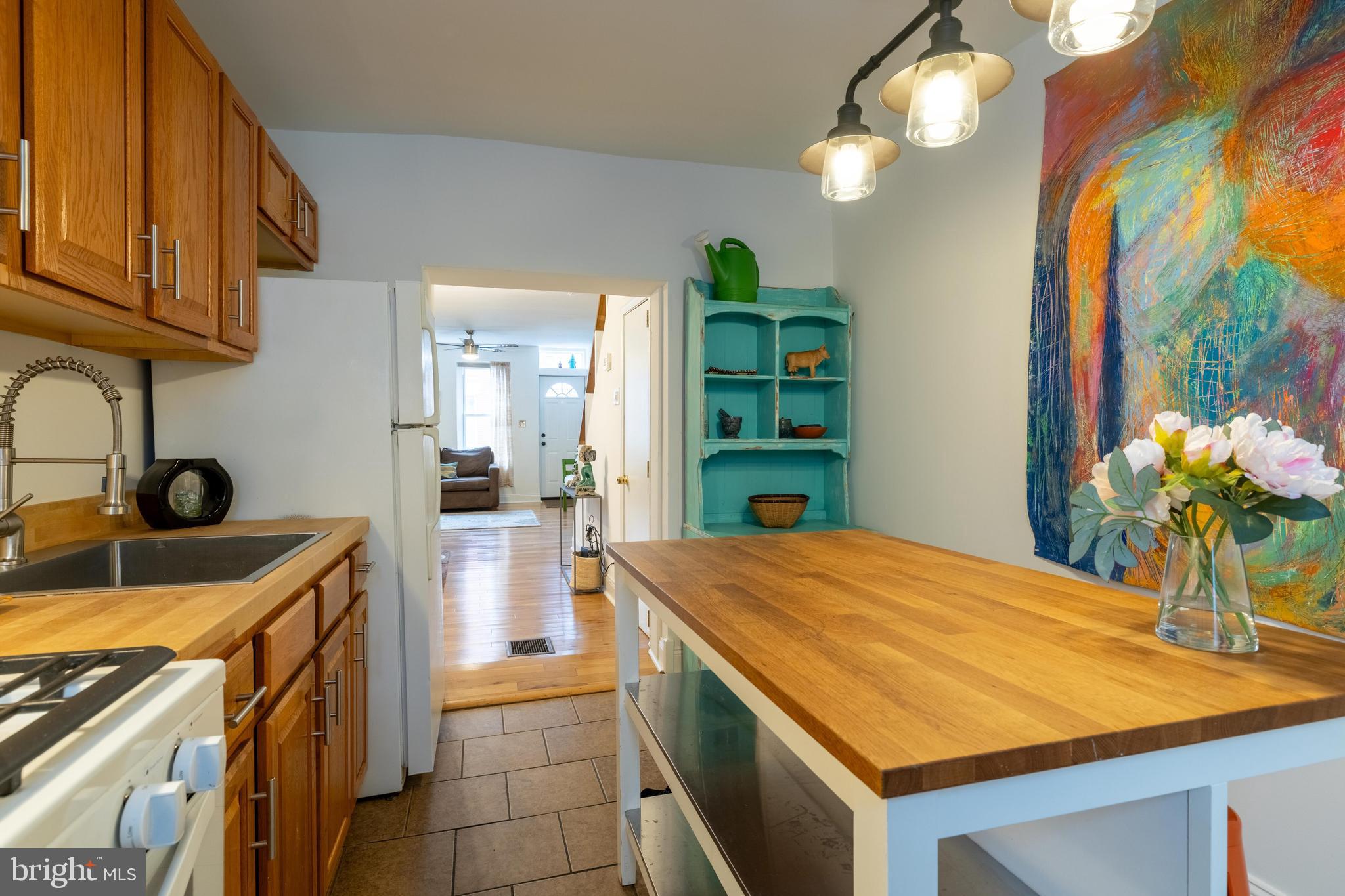 POINT BREEZE - Residential