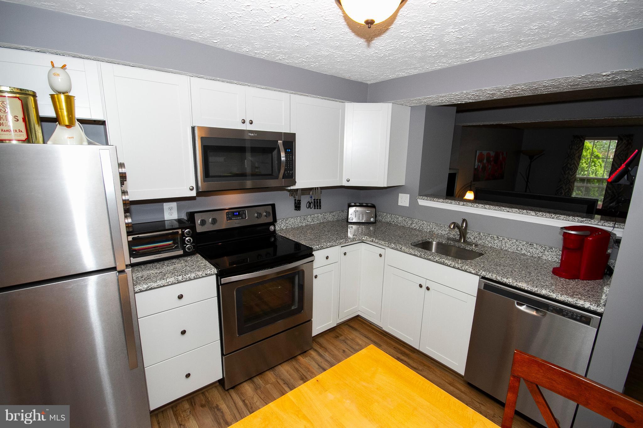 FEATHERHILL - Residential