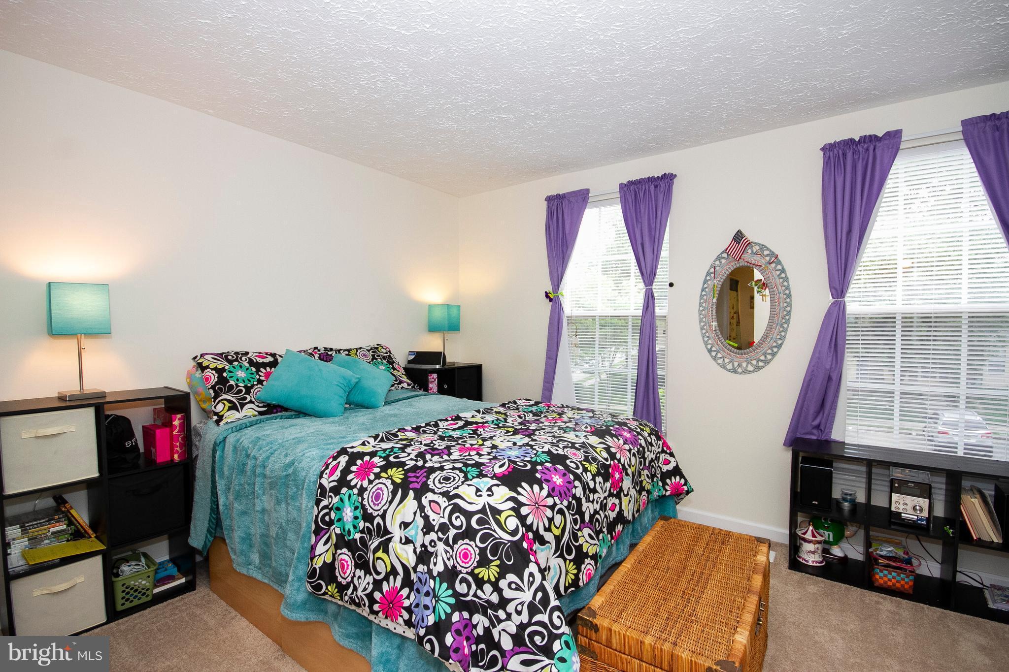 FEATHERHILL - Residential