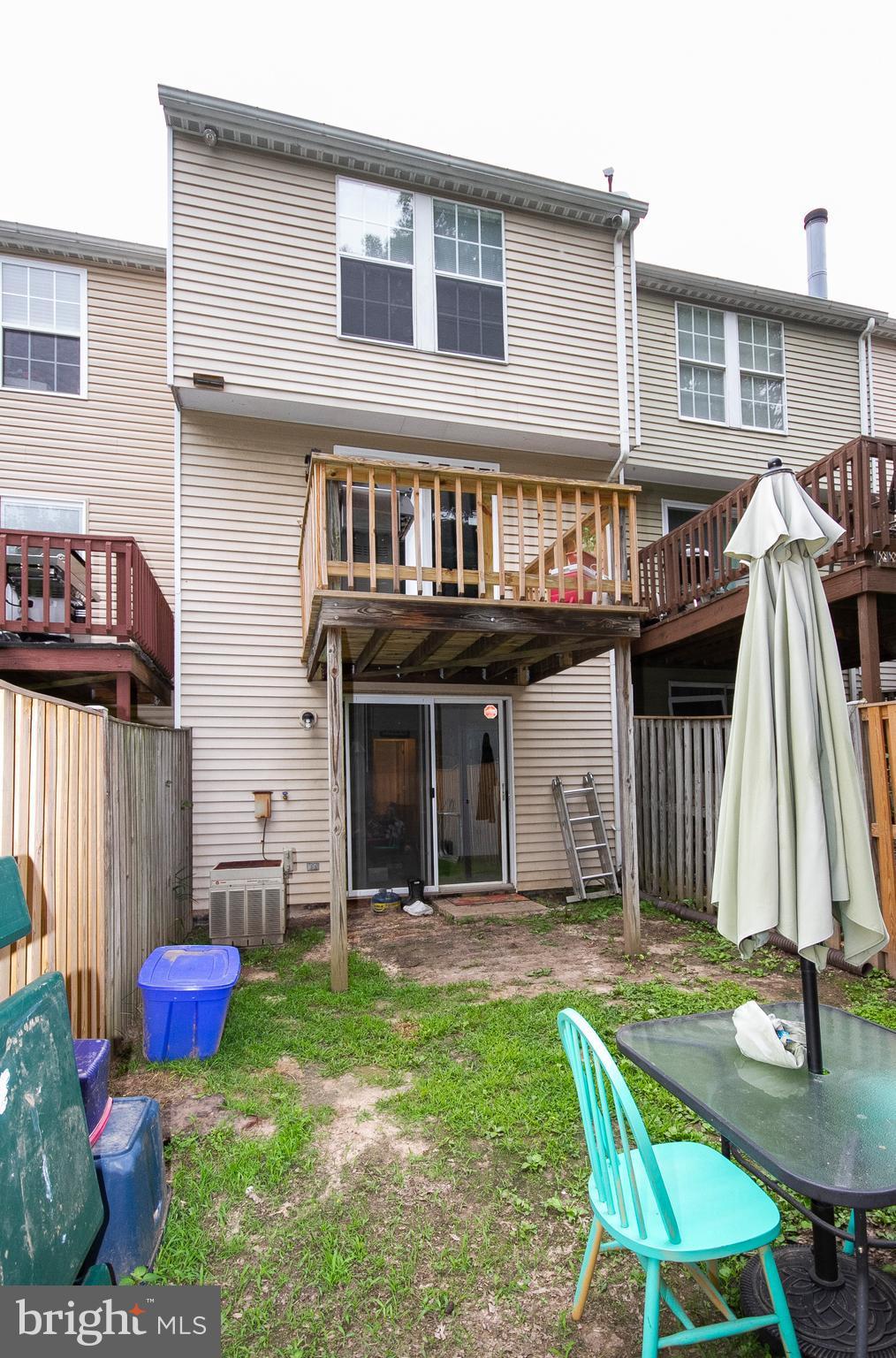 FEATHERHILL - Residential