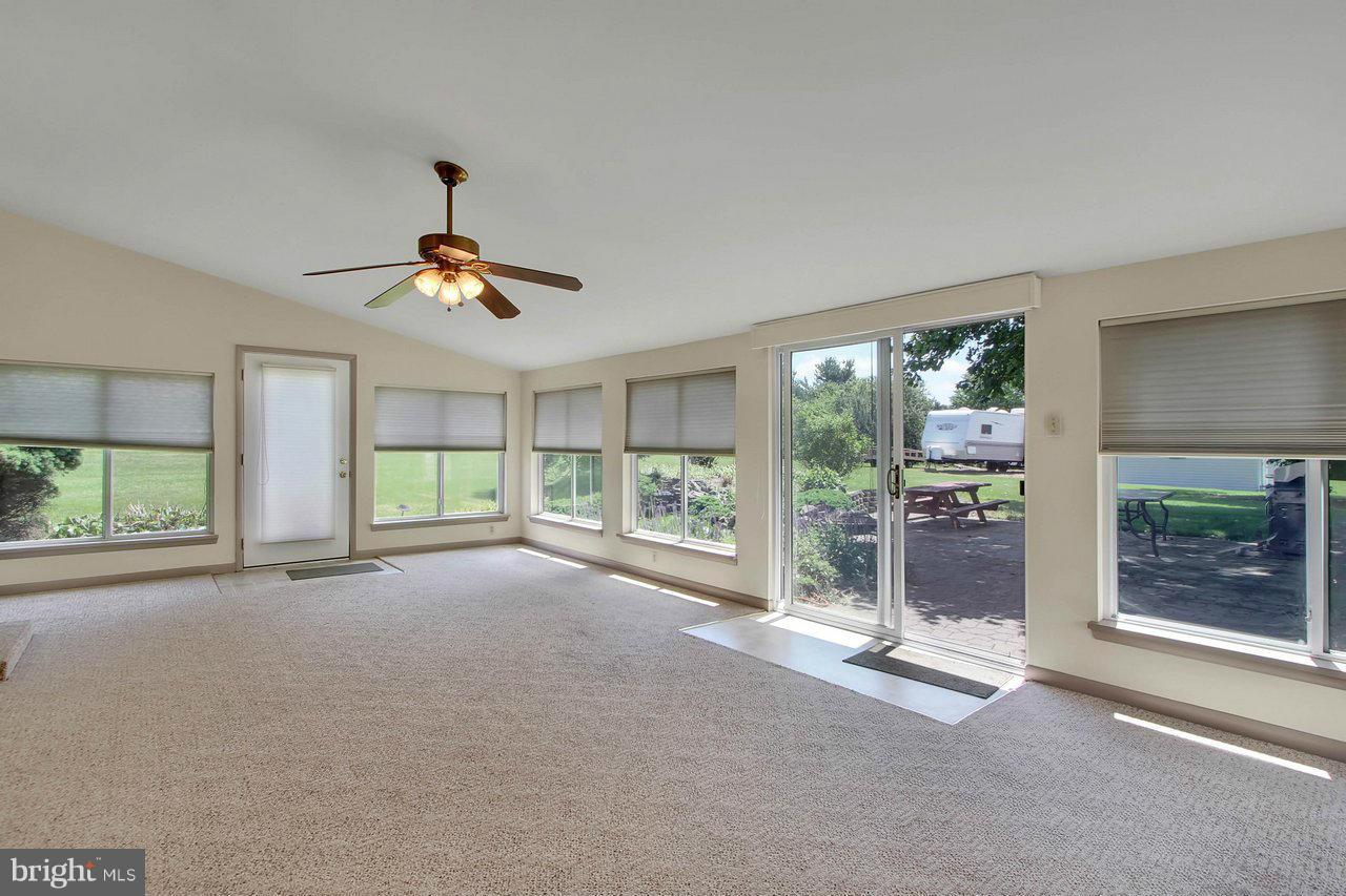 HUNT RIDGE - Residential