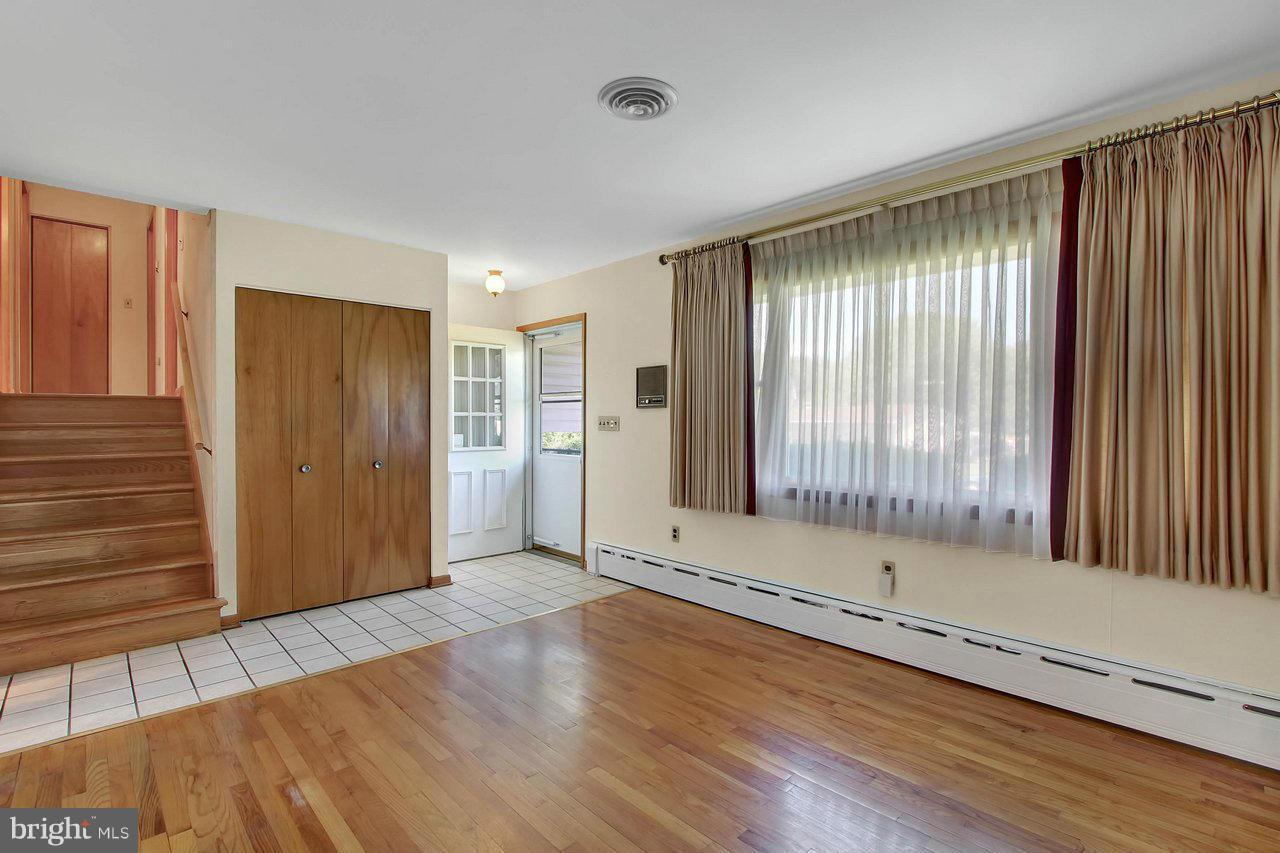 HUNT RIDGE - Residential