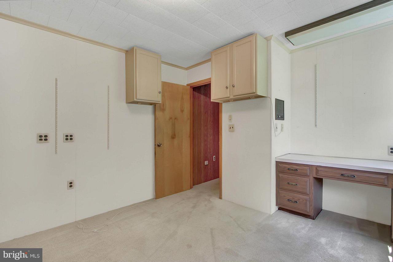 HUNT RIDGE - Residential