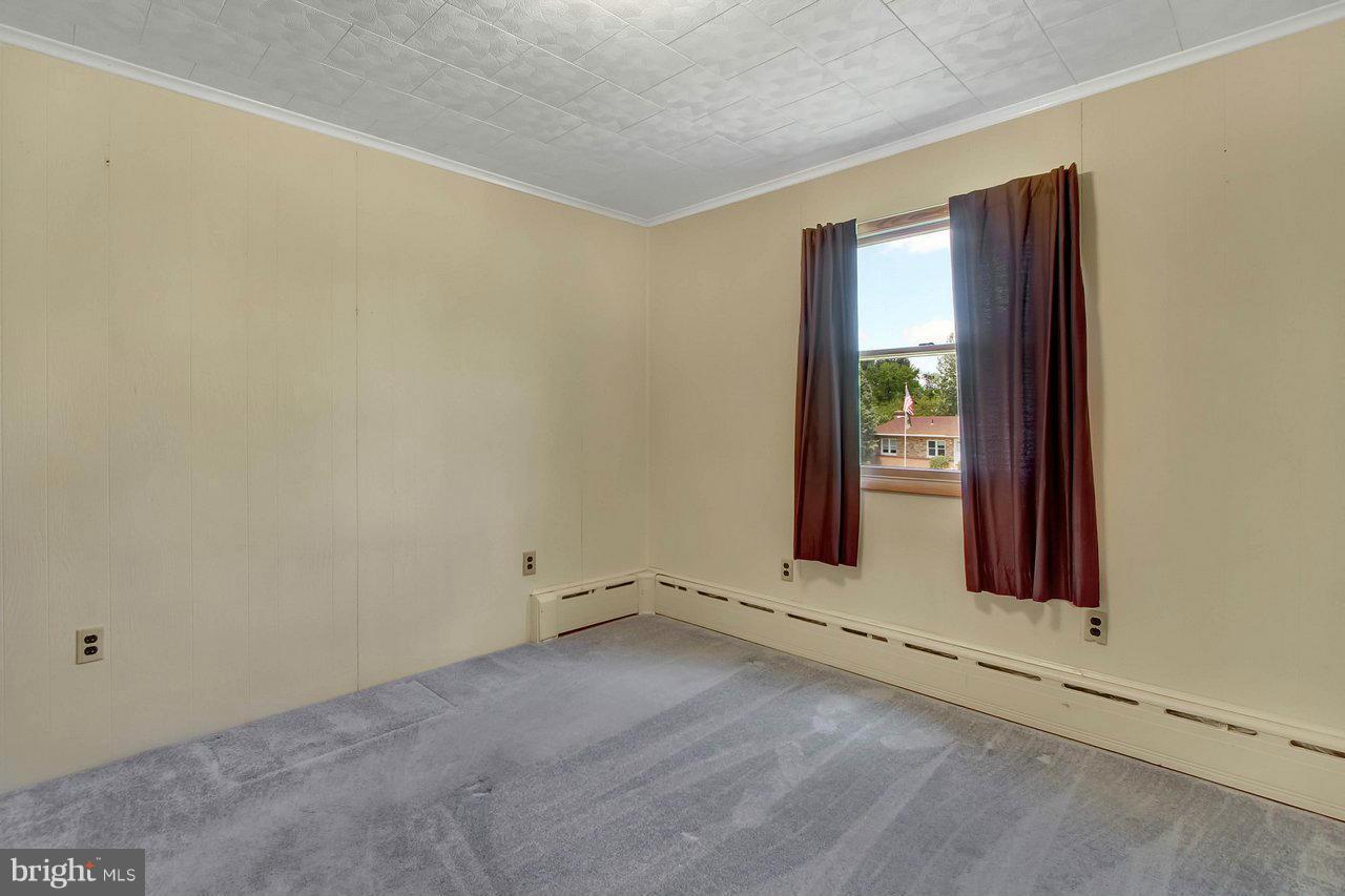 HUNT RIDGE - Residential