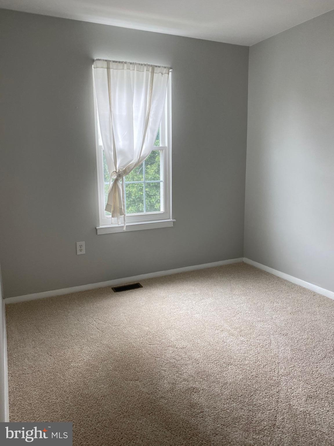 GUNNERS LAKE VILLAGE - Residential