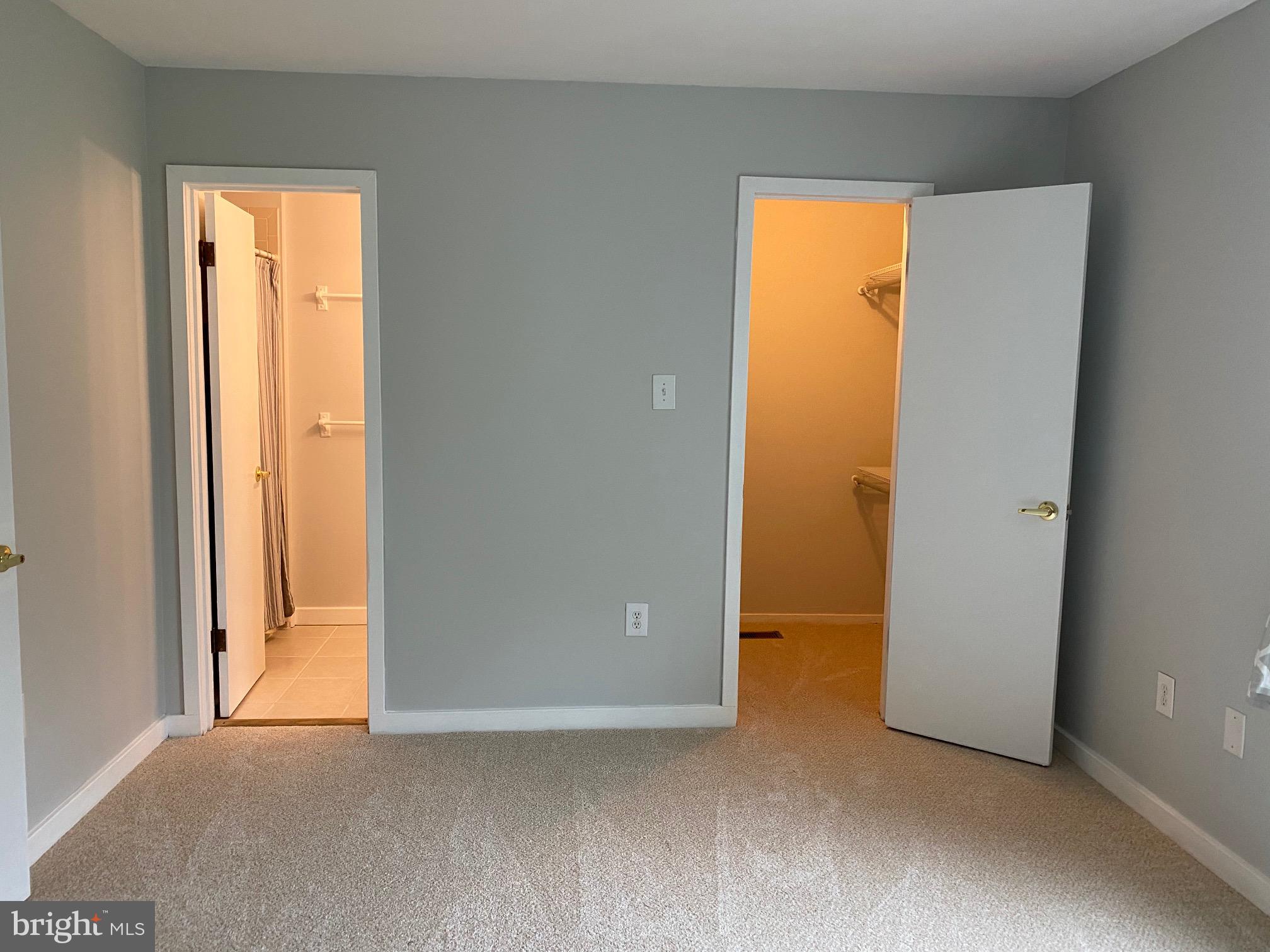 GUNNERS LAKE VILLAGE - Residential