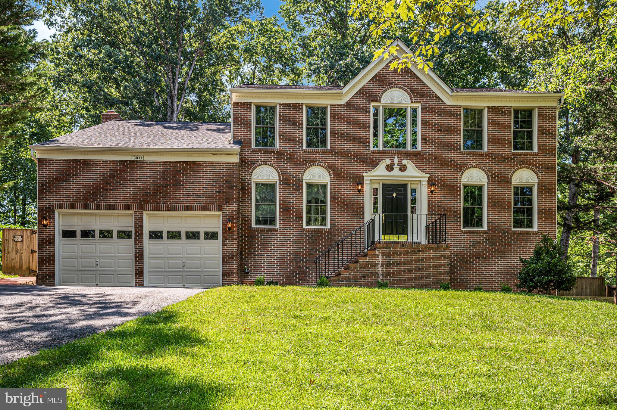 2011 VICTORIA DRIVE