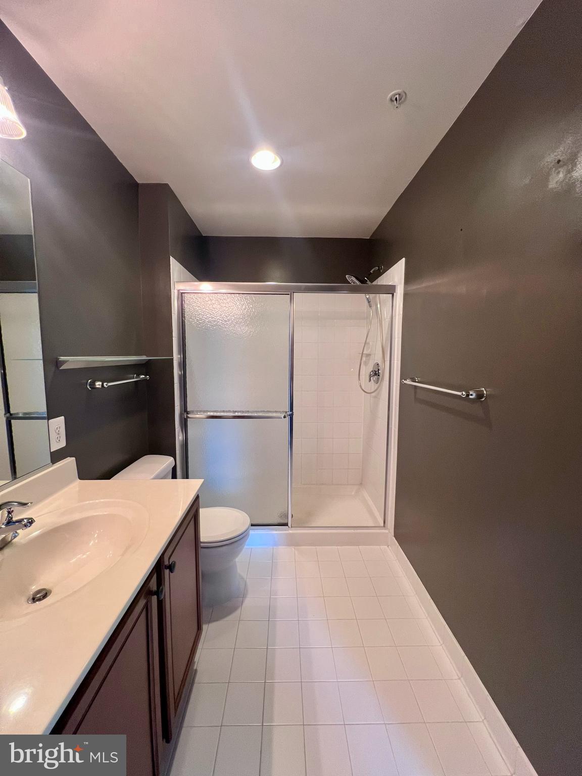 RESERVOIR RIDGE - Residential Lease