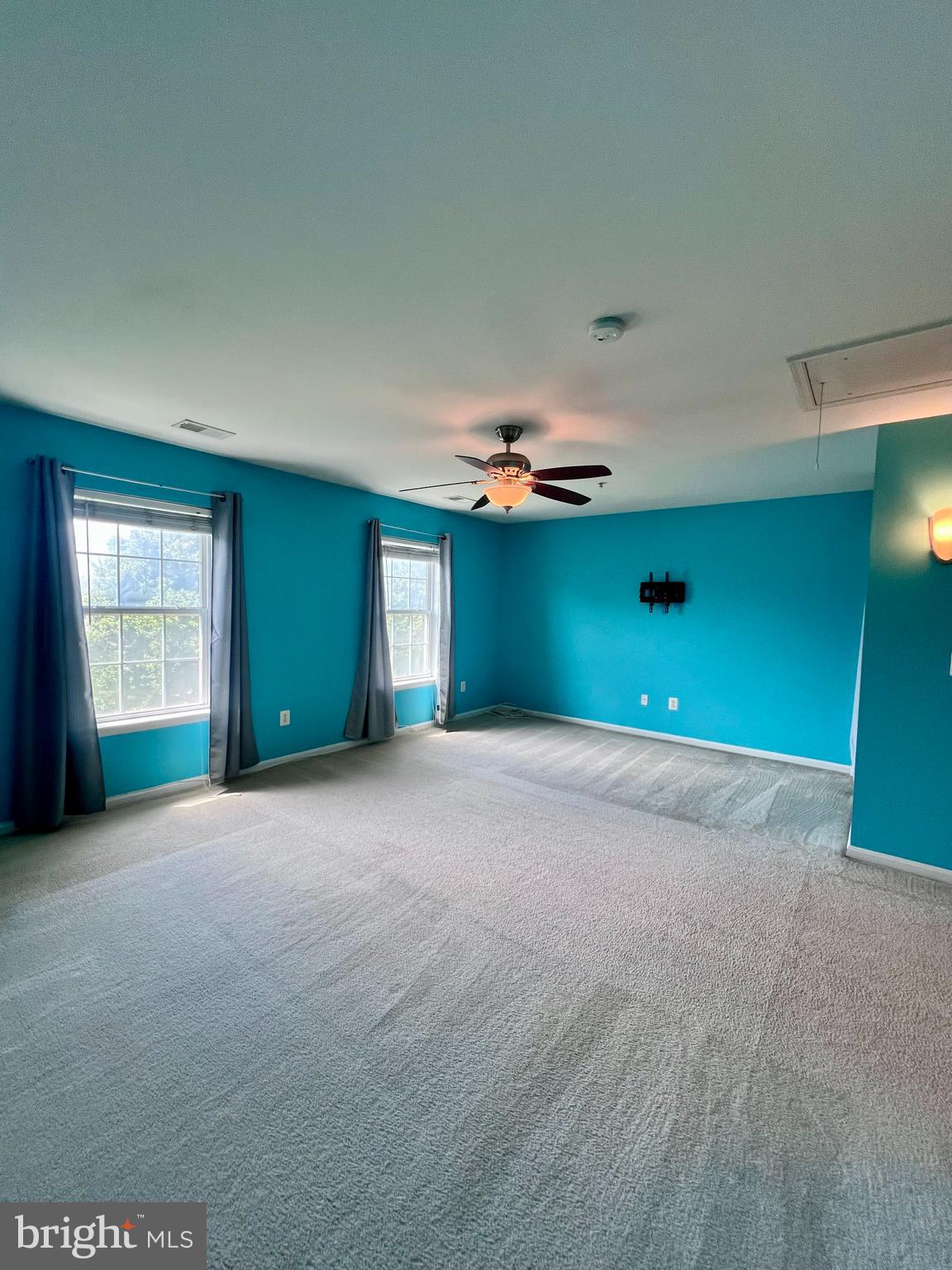 RESERVOIR RIDGE - Residential Lease