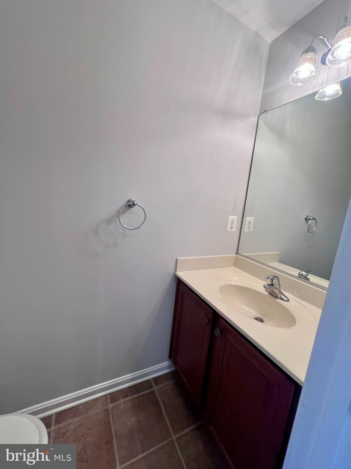 RESERVOIR RIDGE - Residential Lease