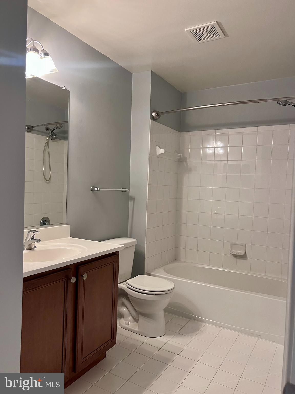 RESERVOIR RIDGE - Residential Lease