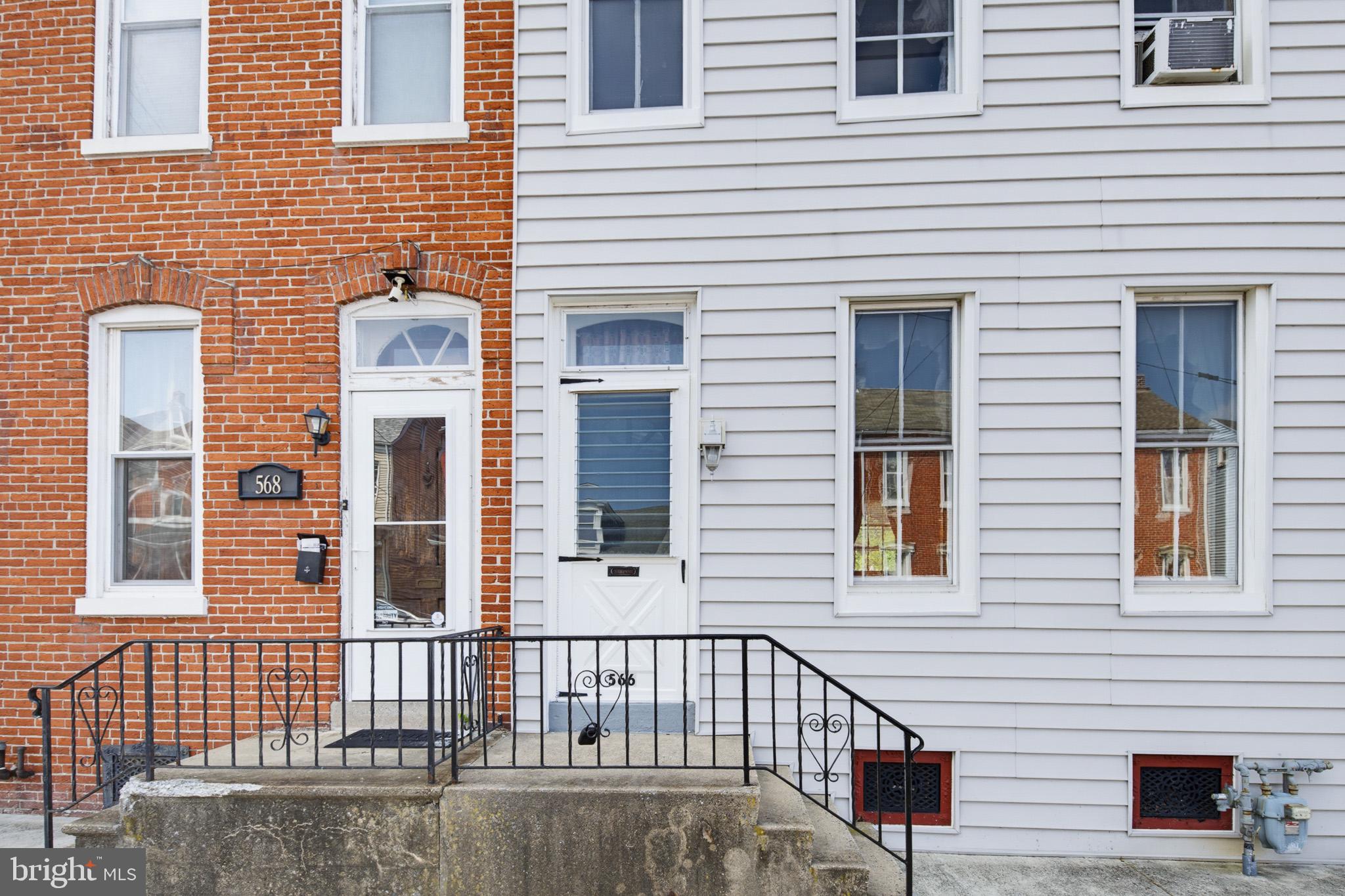566 WALNUT