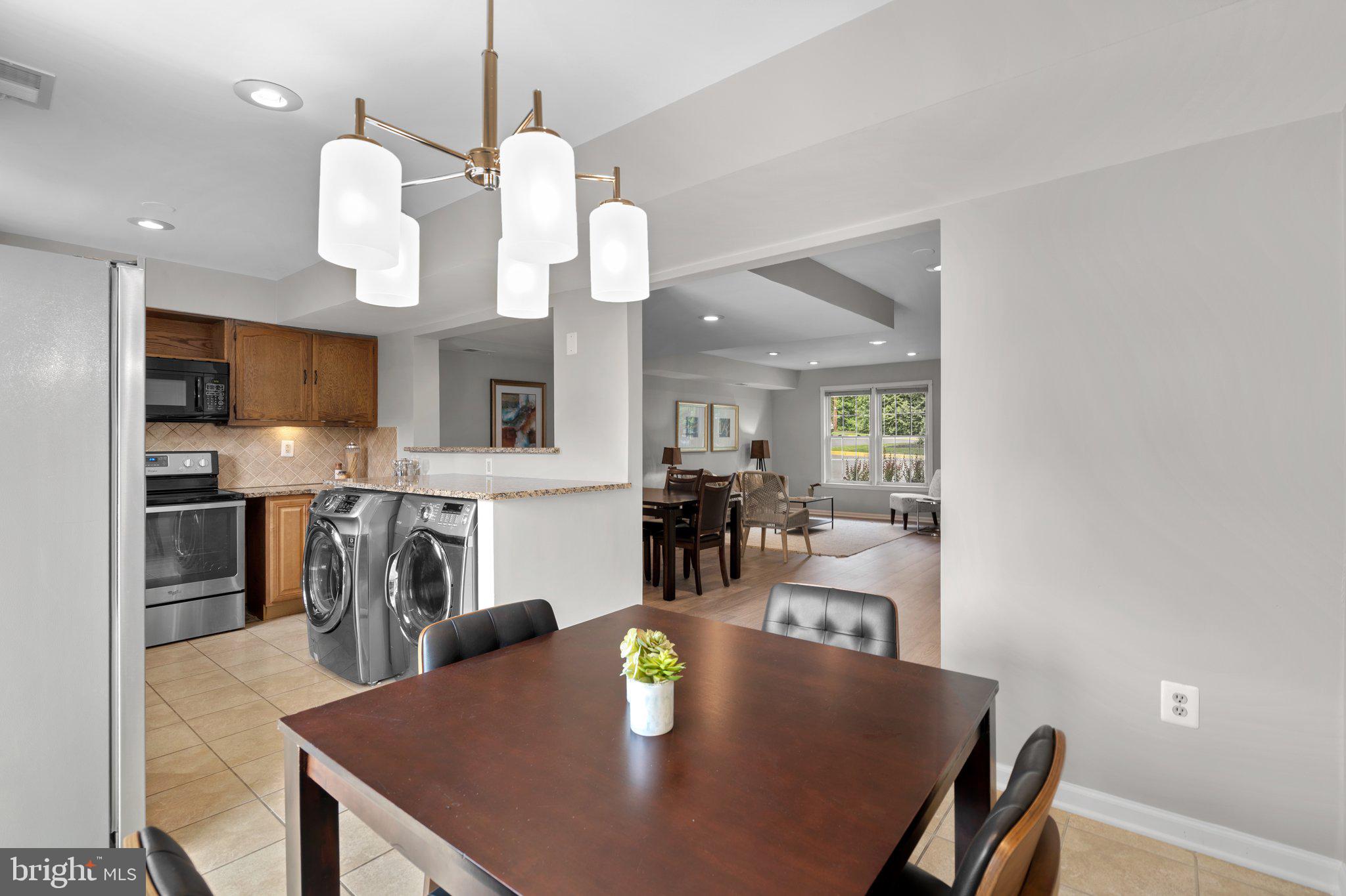 DOMINION HEIGHTS - Residential