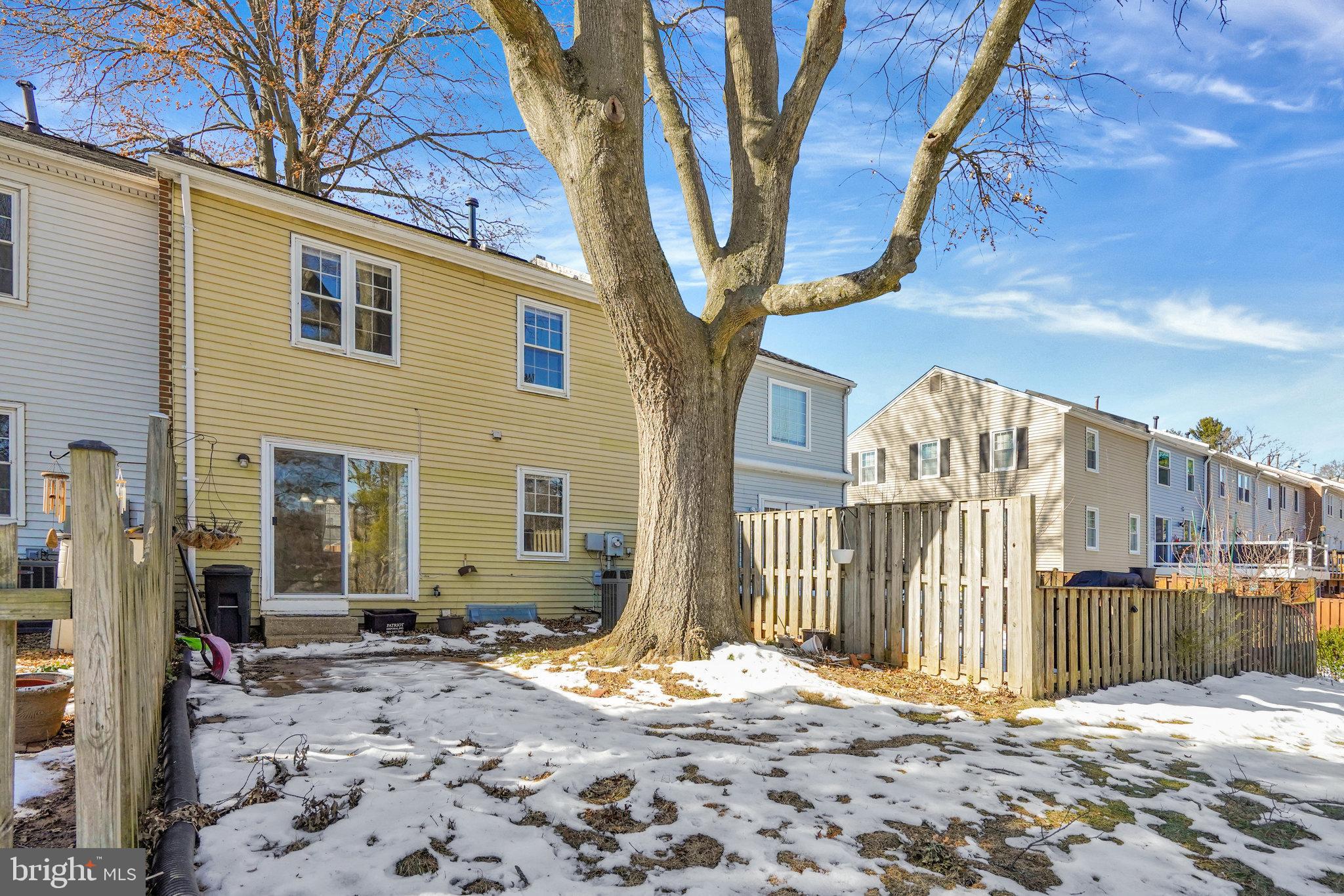 LAKE BRADDOCK - Residential Lease