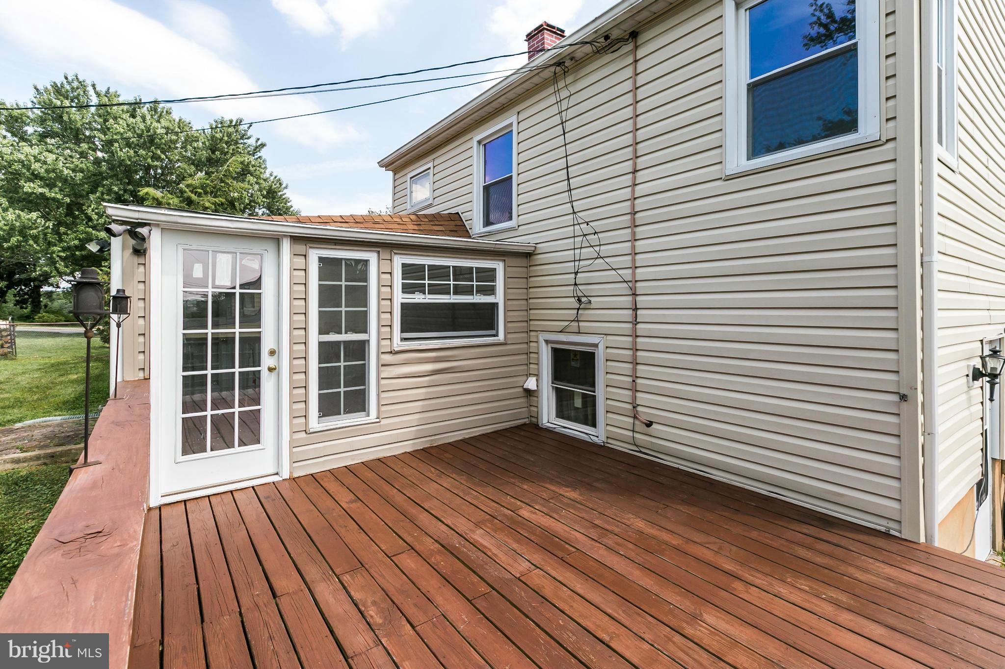 THORNEWOOD PARK - Residential