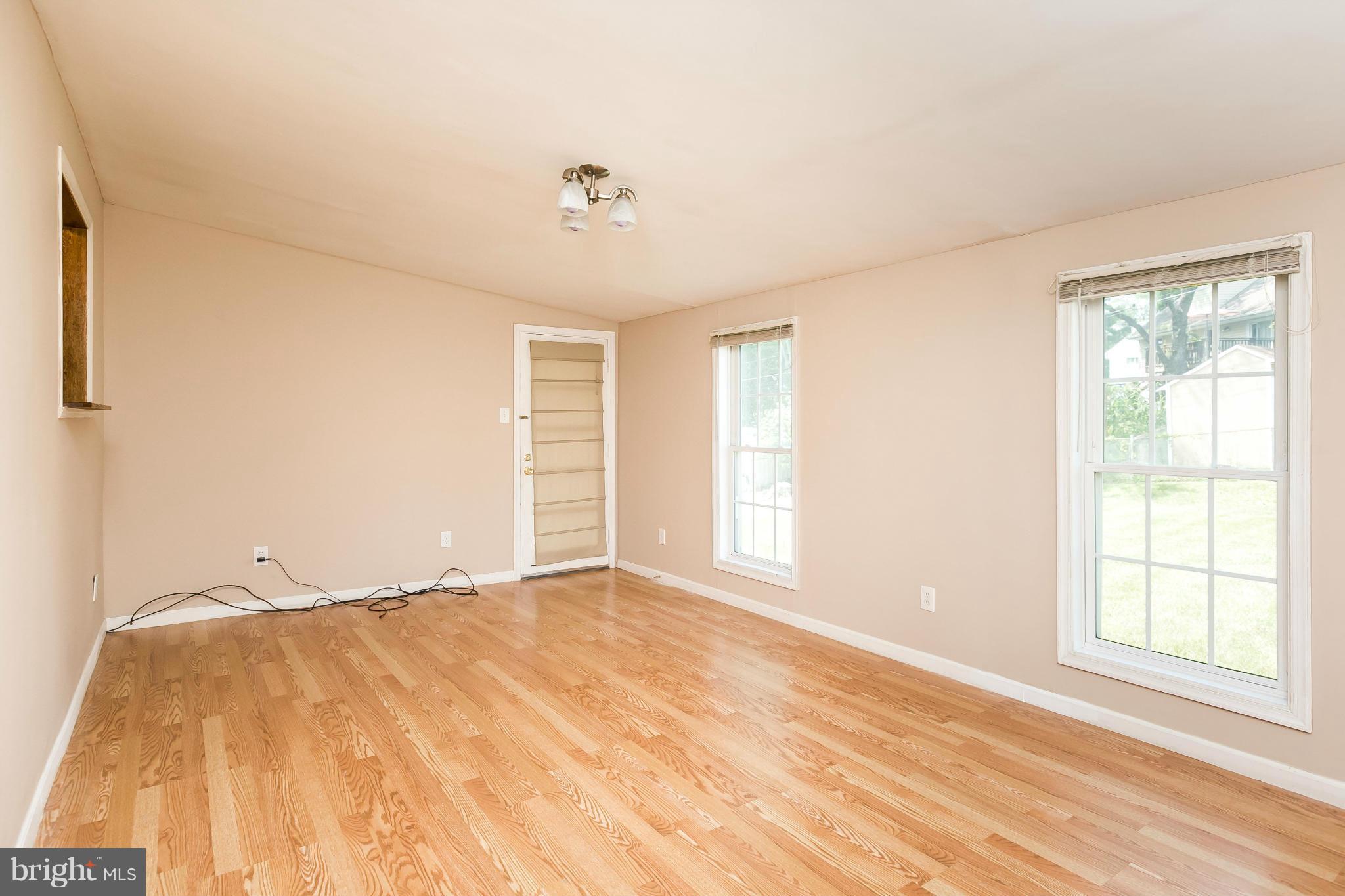 THORNEWOOD PARK - Residential