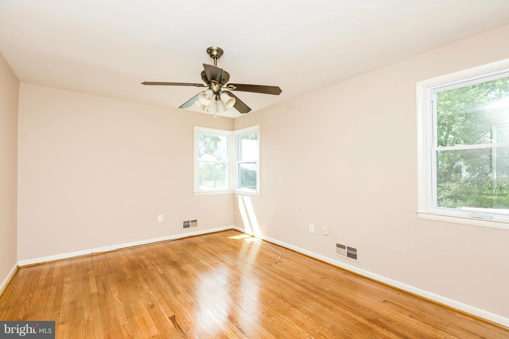 THORNEWOOD PARK - Residential