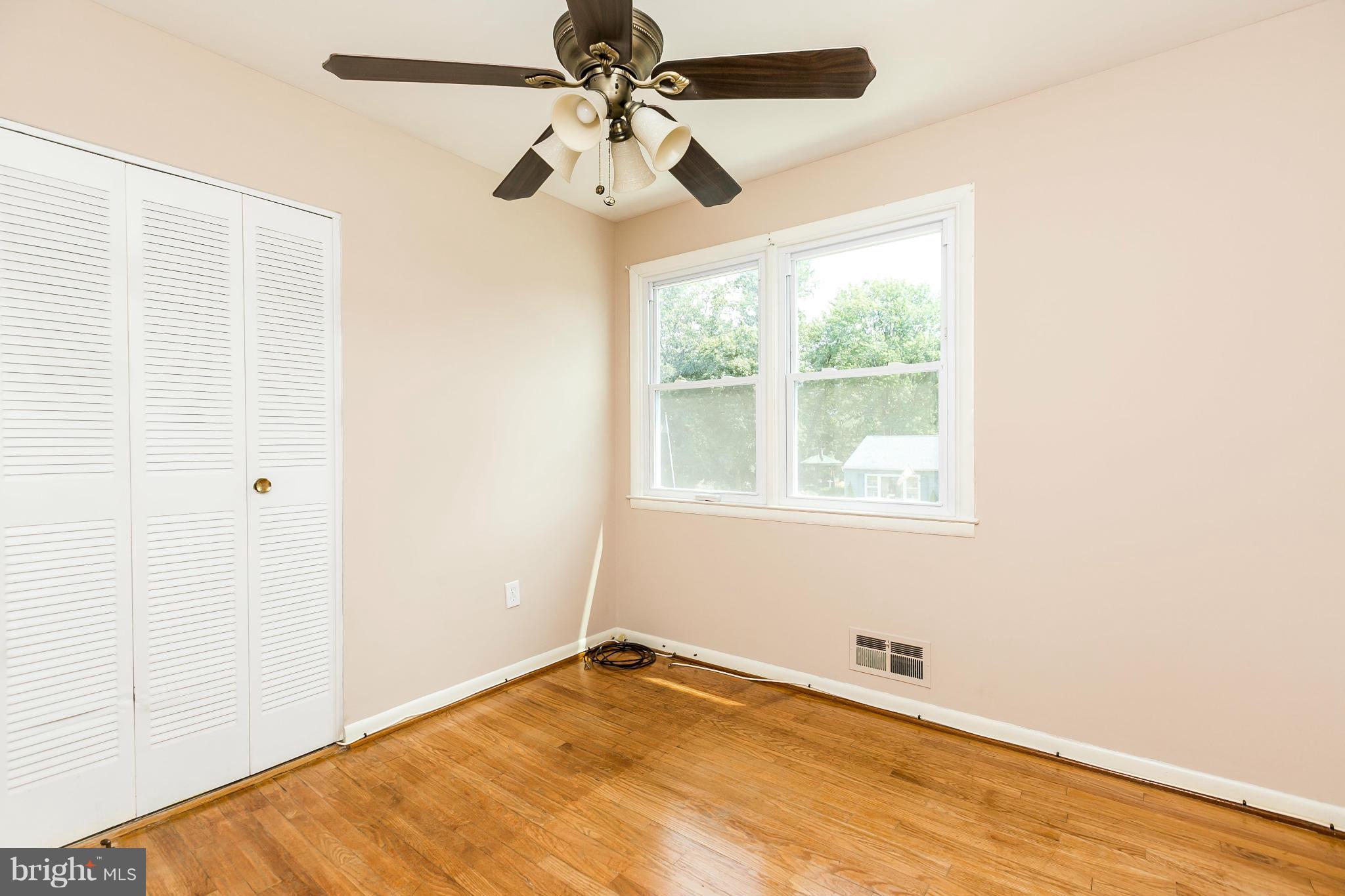 THORNEWOOD PARK - Residential