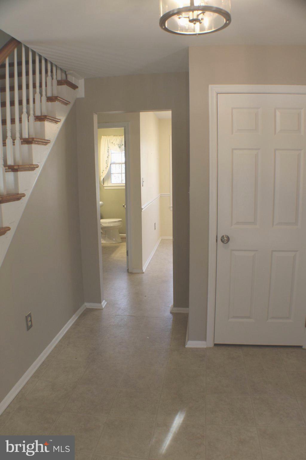 LAKE RIDGE EXECUTIVE PARK - Residential