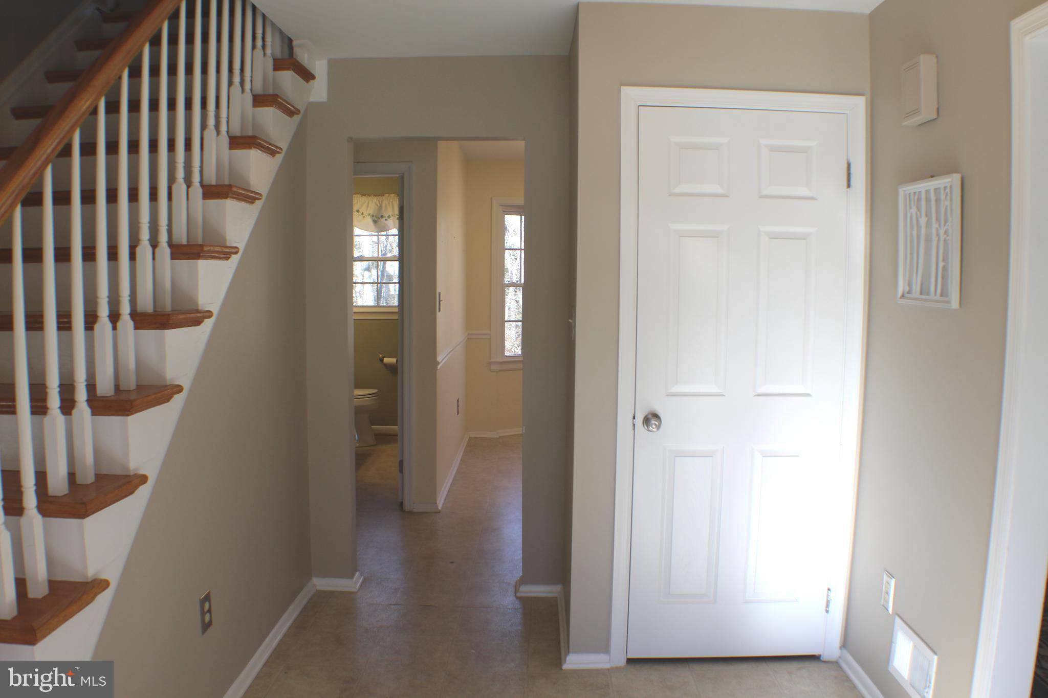 LAKE RIDGE EXECUTIVE PARK - Residential