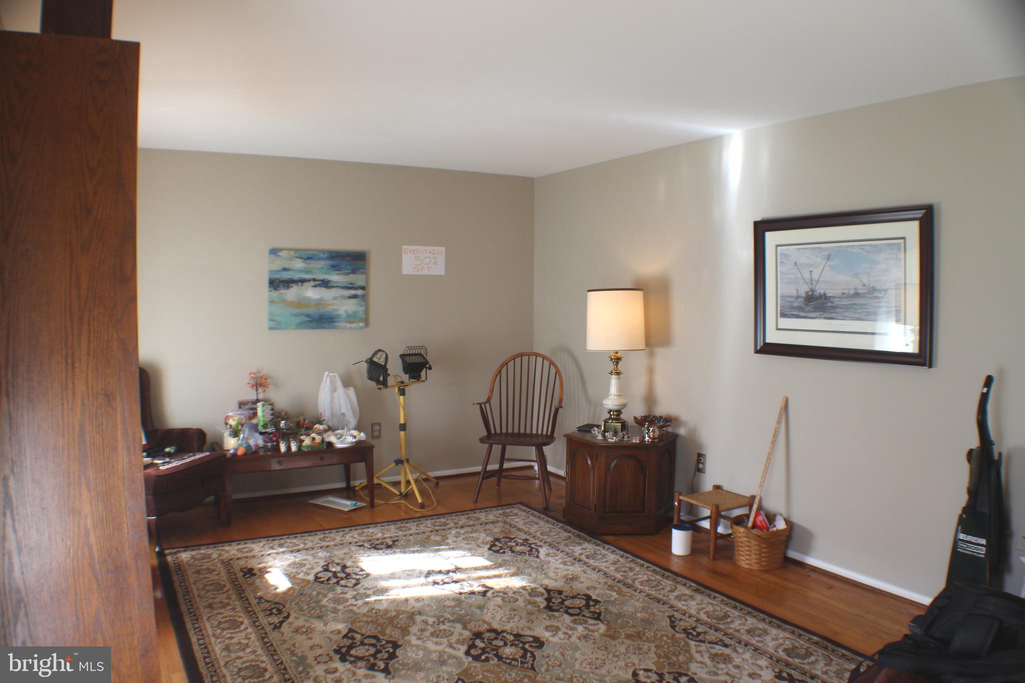 LAKE RIDGE EXECUTIVE PARK - Residential